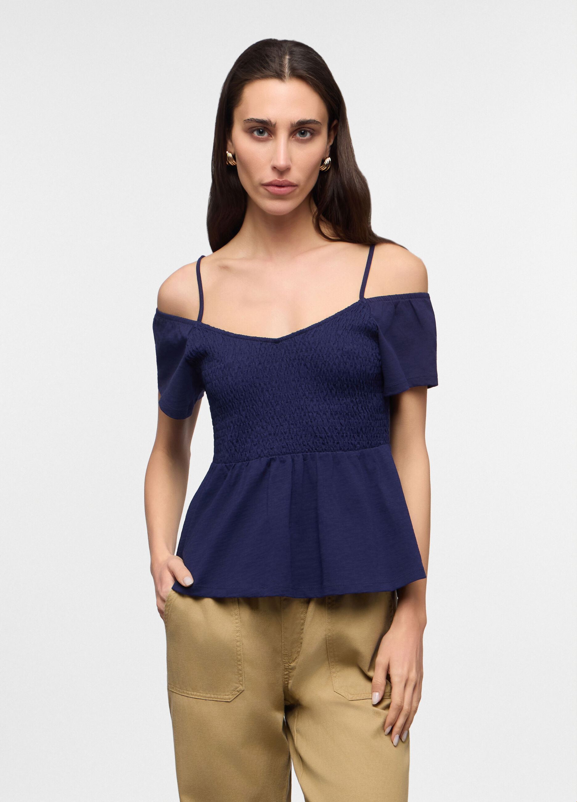 T-shirt fitted con scollo dritto donna_0