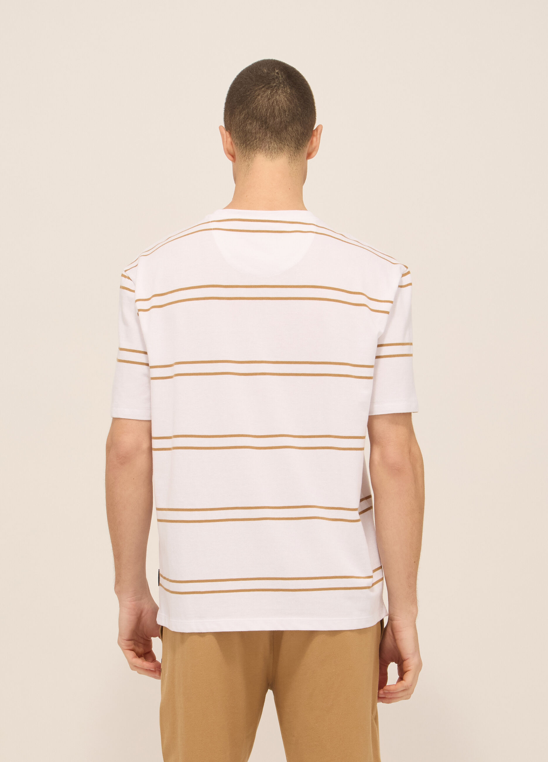 T-shirt oversize in cotone a righe uomo_1
