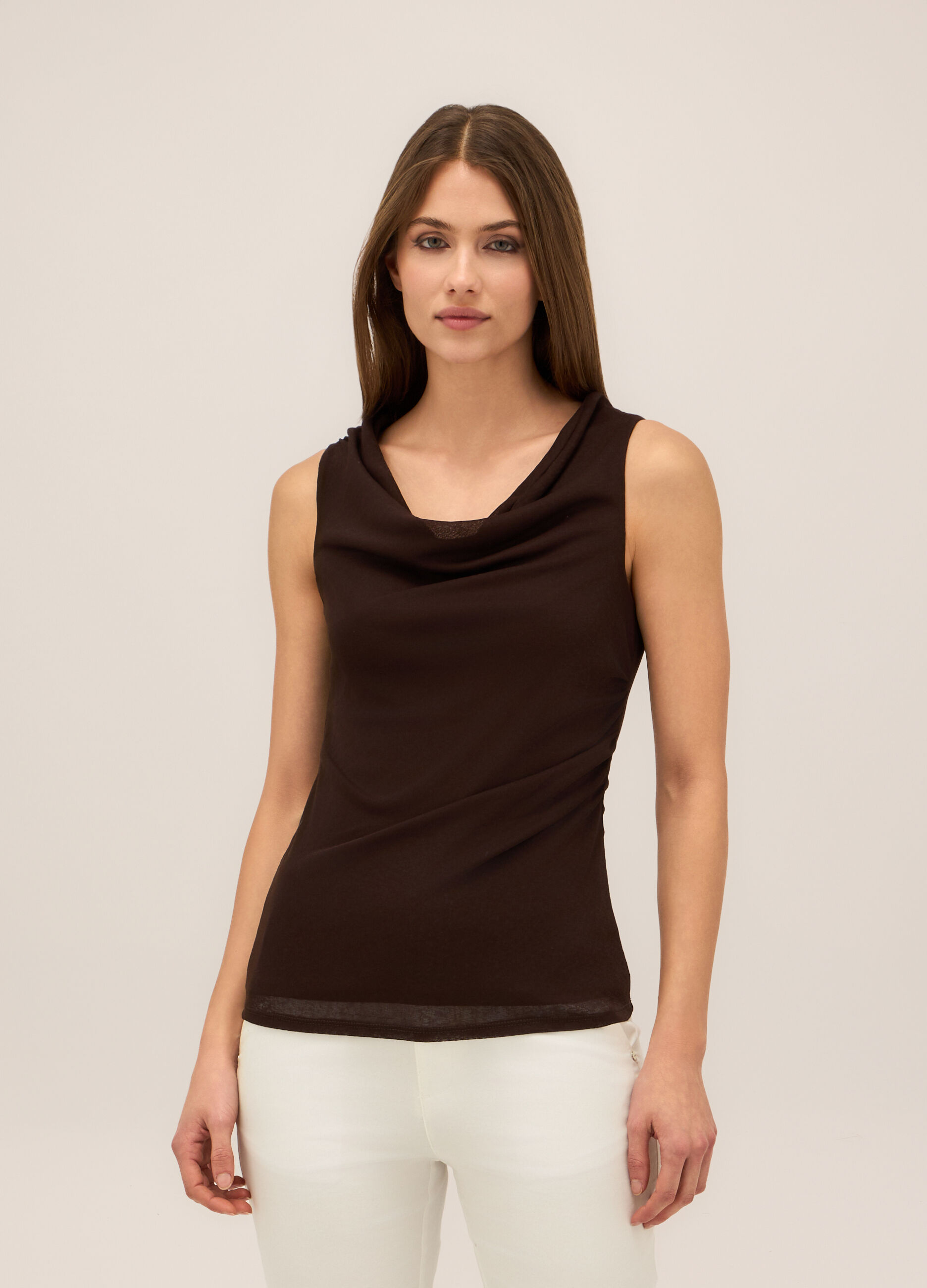 T-shirt con scollo drappeggiato donna_0