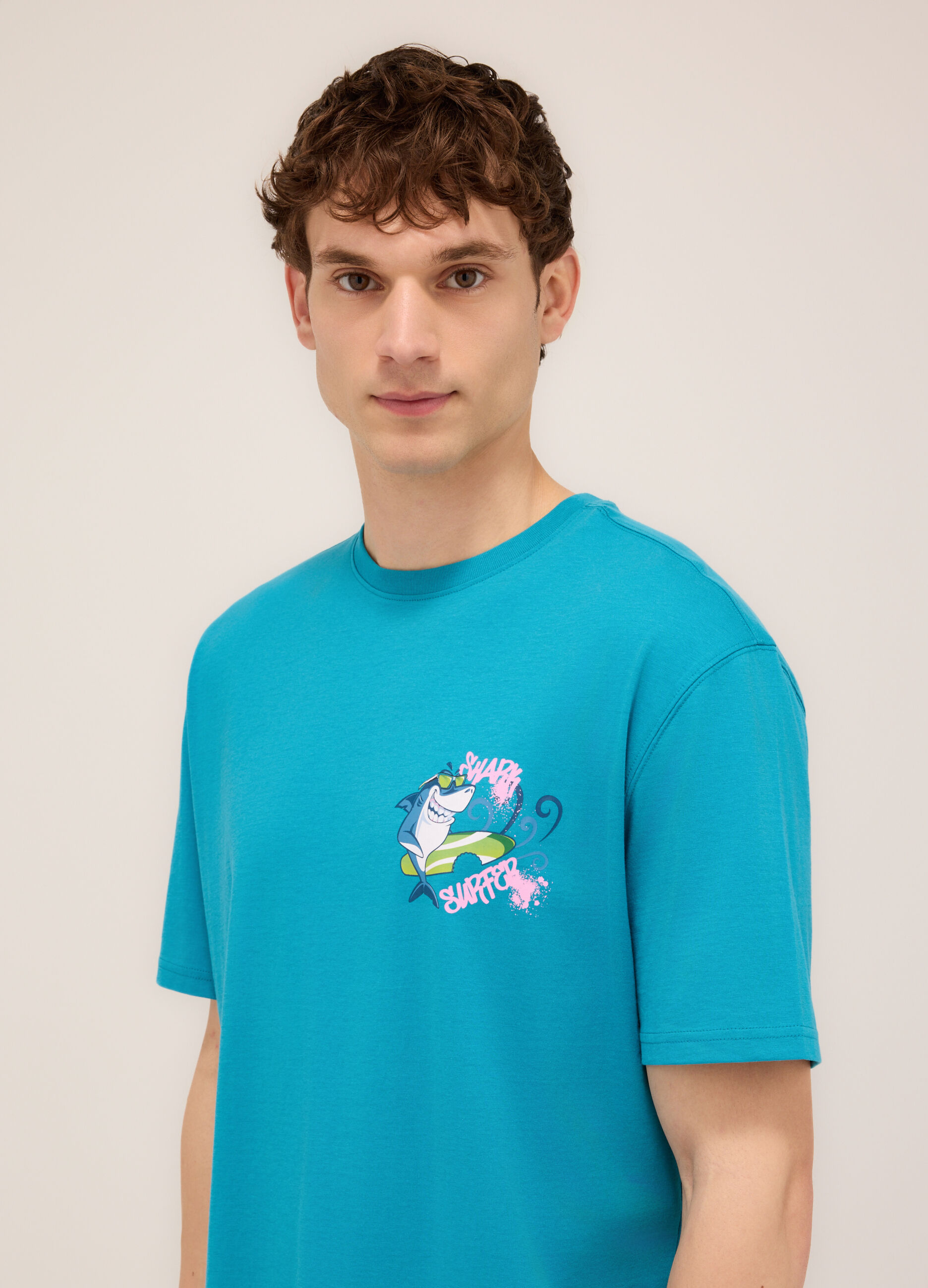 T-shirt girocollo stampa graffiti_2