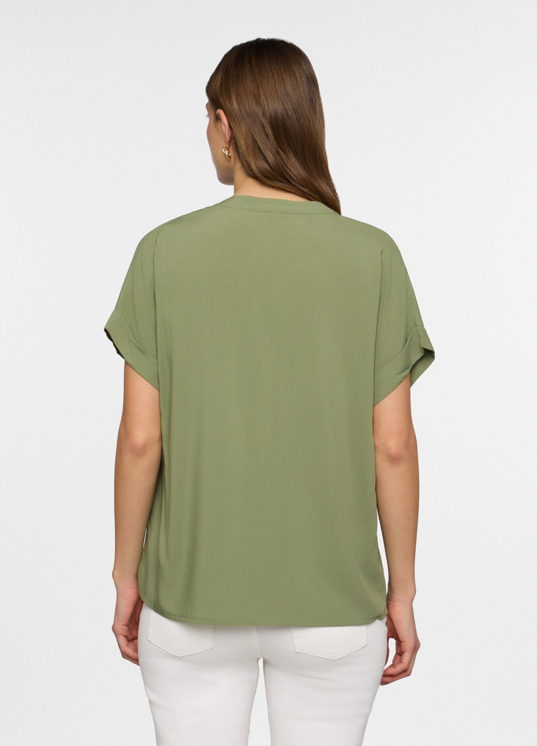 Blusa regular fit con scollo a V in pura viscosa donna_1