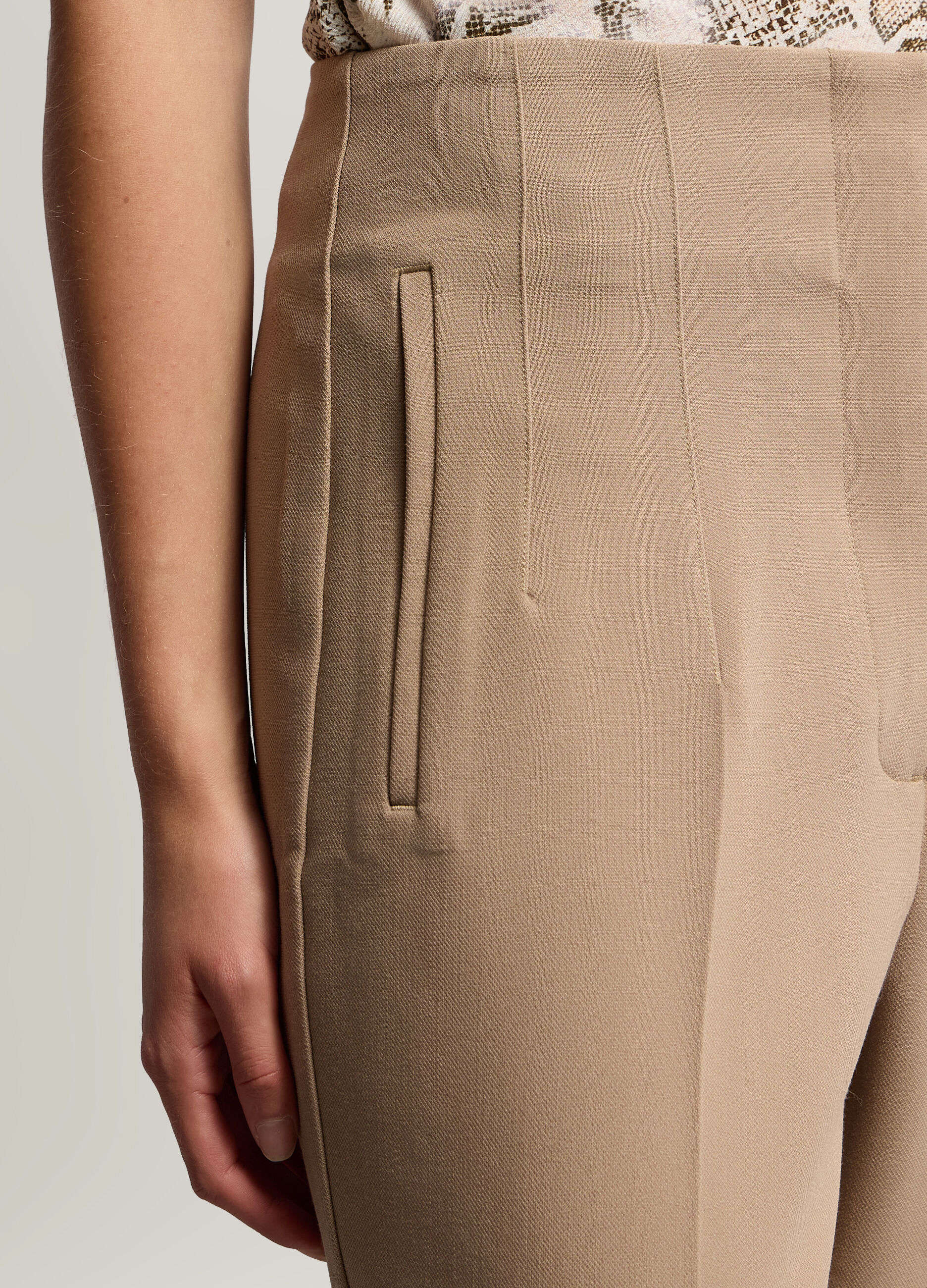 Pantaloni Slim Fit misto cotone stretch donna_3