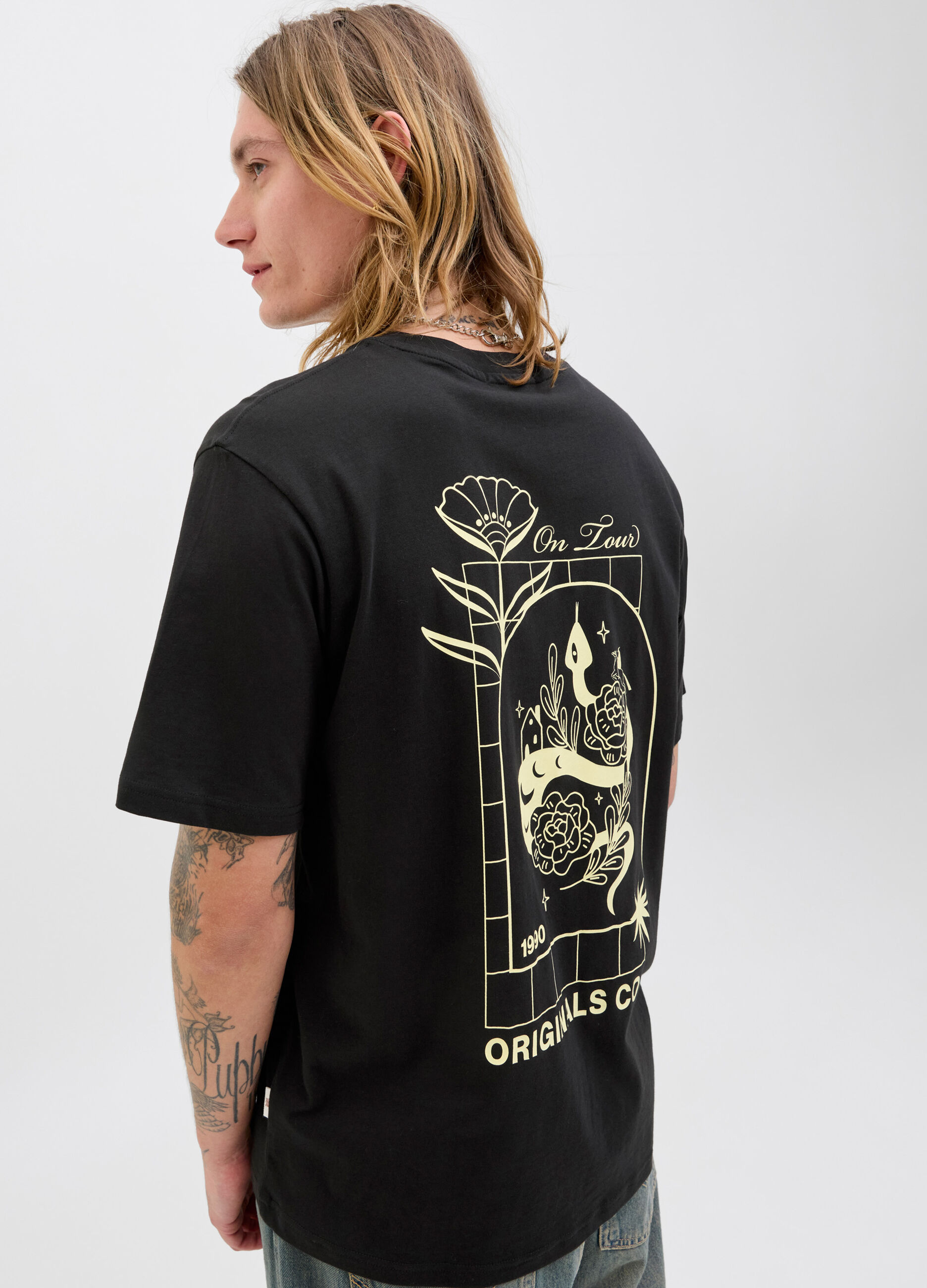 T-shirt girocollo loose fit uomo_3