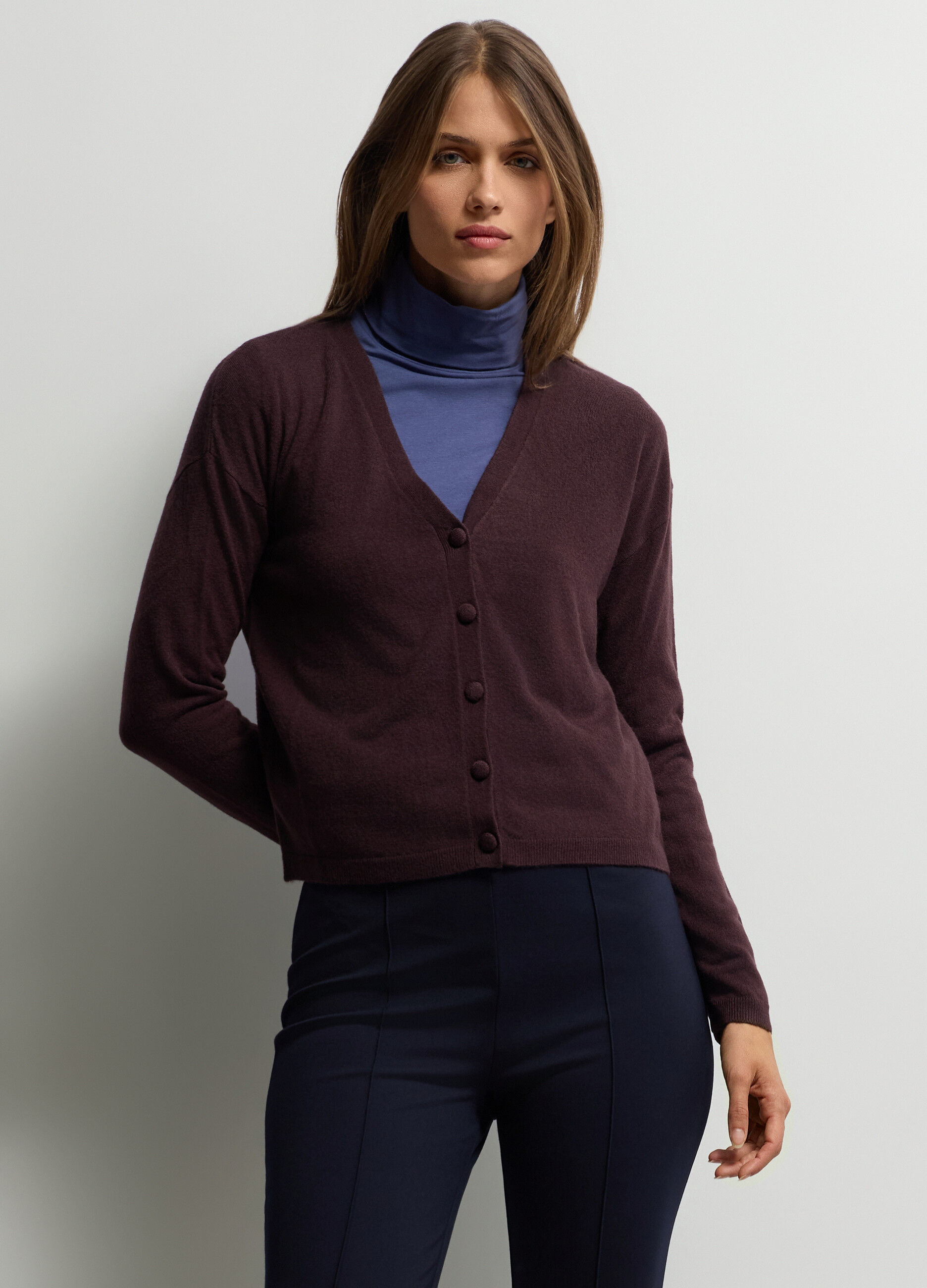 Cardigan con scollo a V rasato donna_0