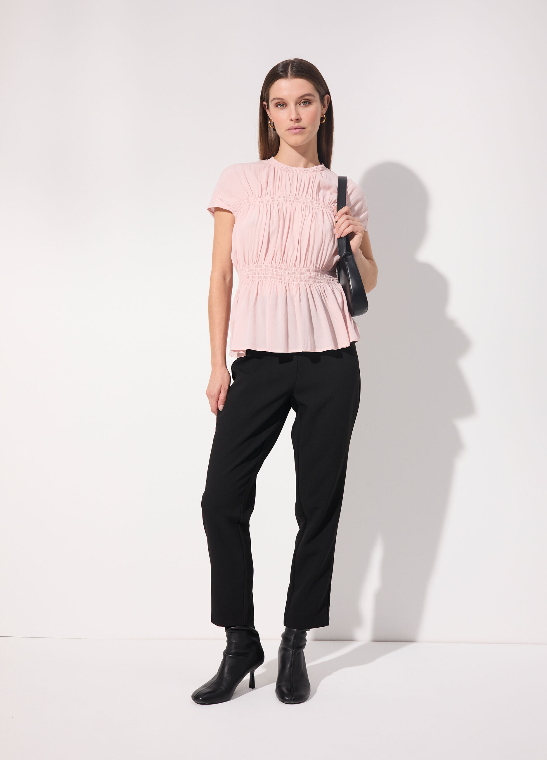 Top a maniche corte arricciato donna_0