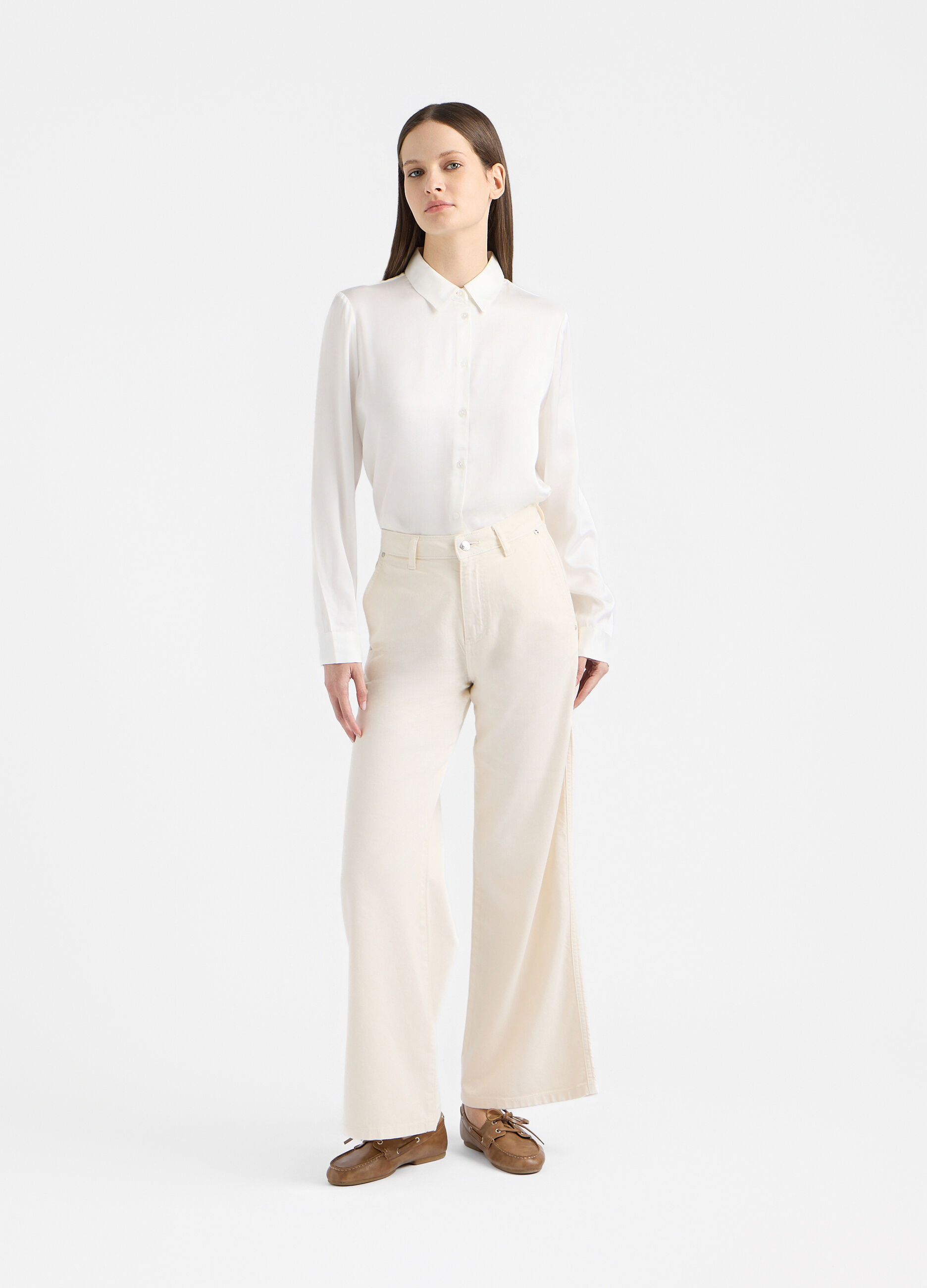 Camicia Fit Regular con colletto alla francese in raso di pura viscosa donna_0