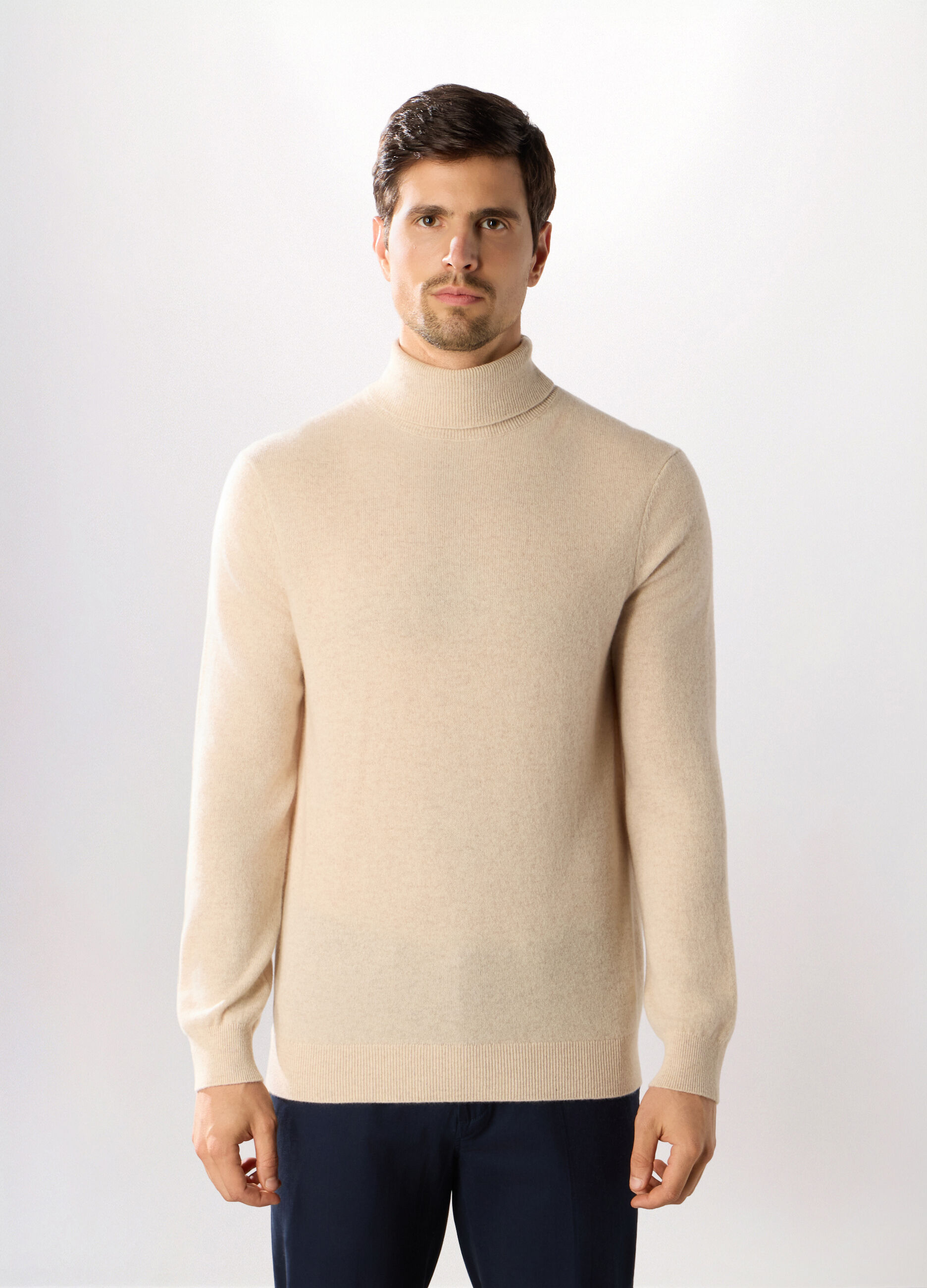Maglione dolcevita in cashmere uomo_0