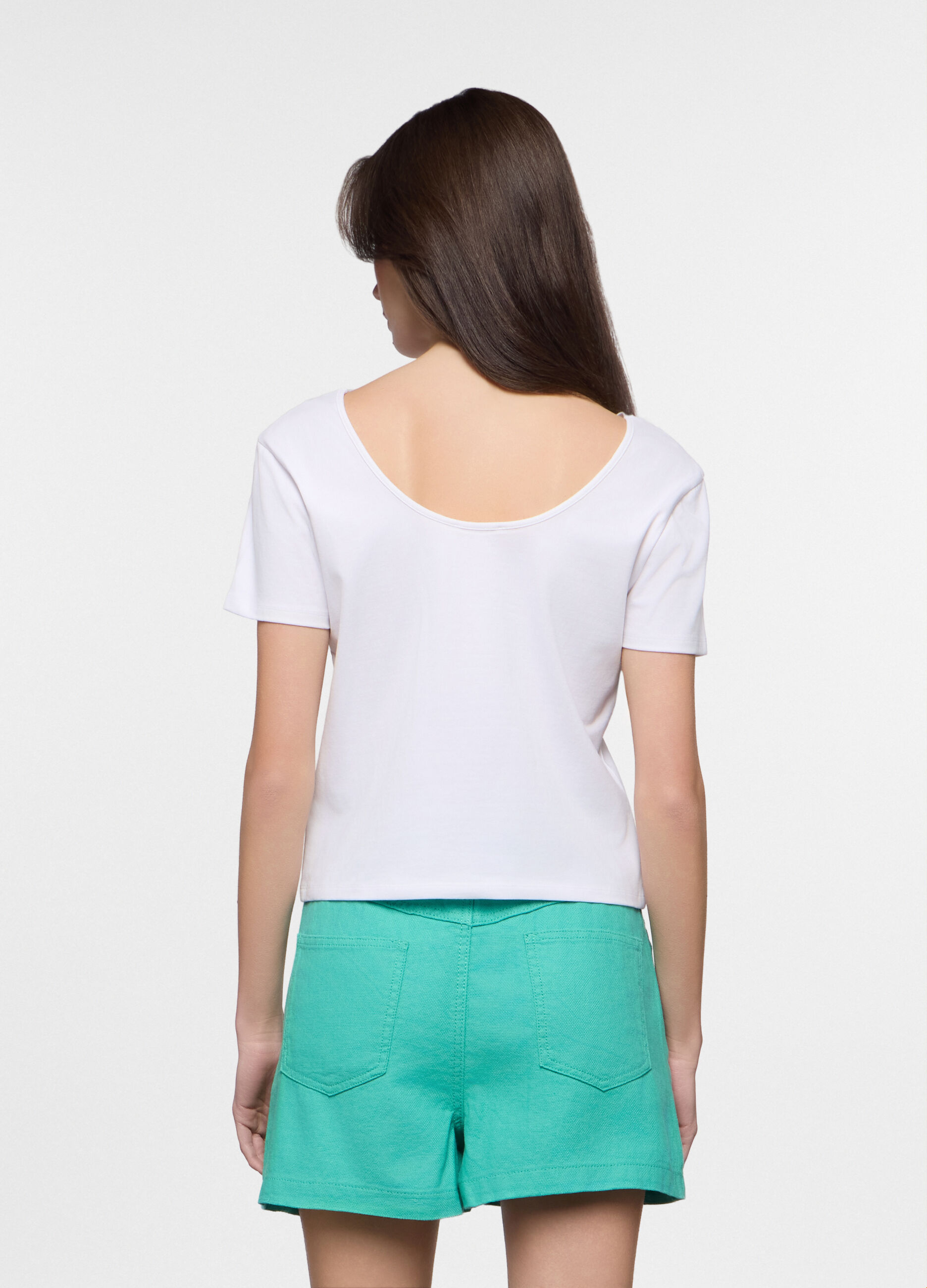 T-shirt fit slim con scollo a V stretch donna_1