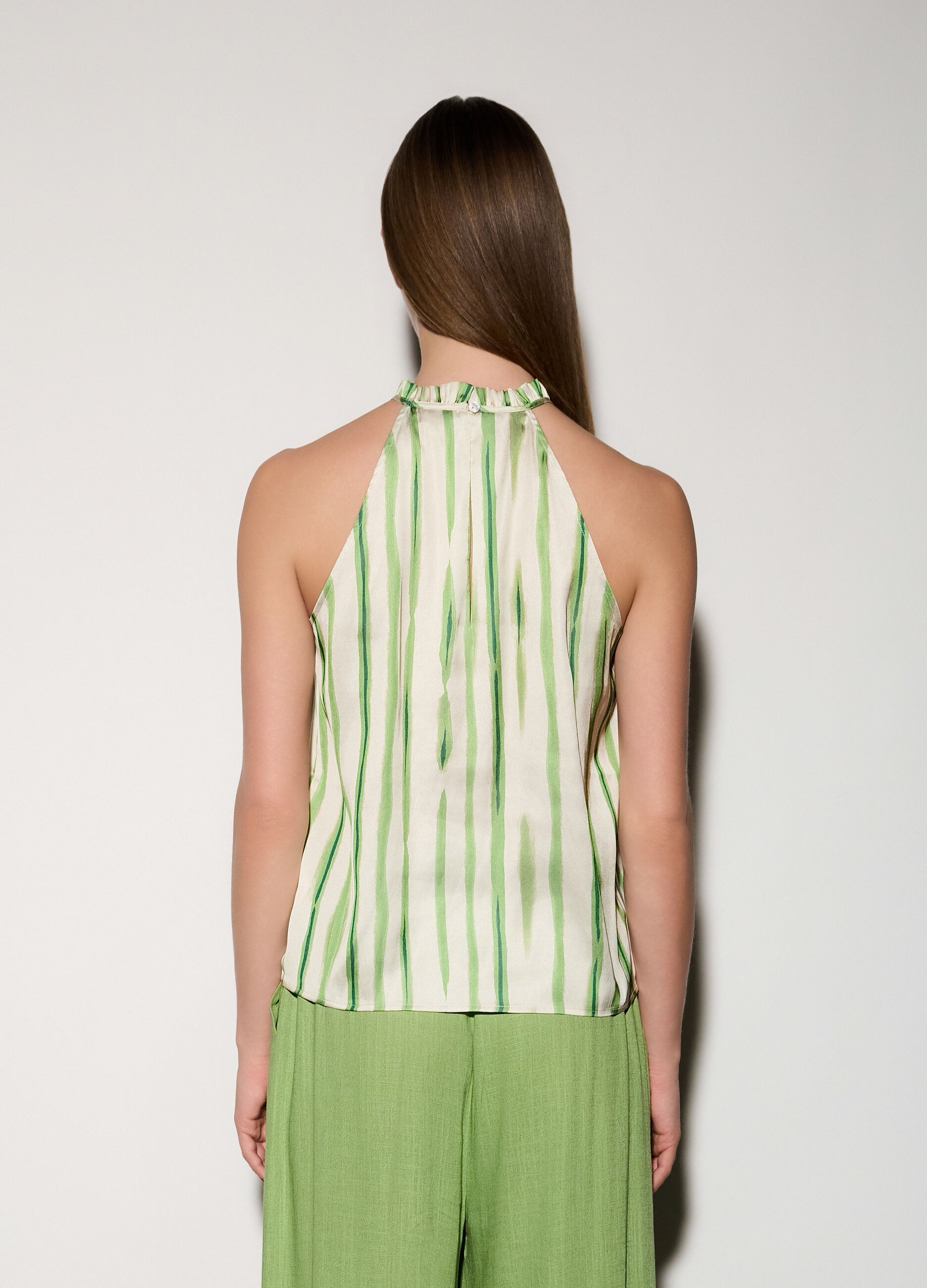 Top girocollo in raso donna_2