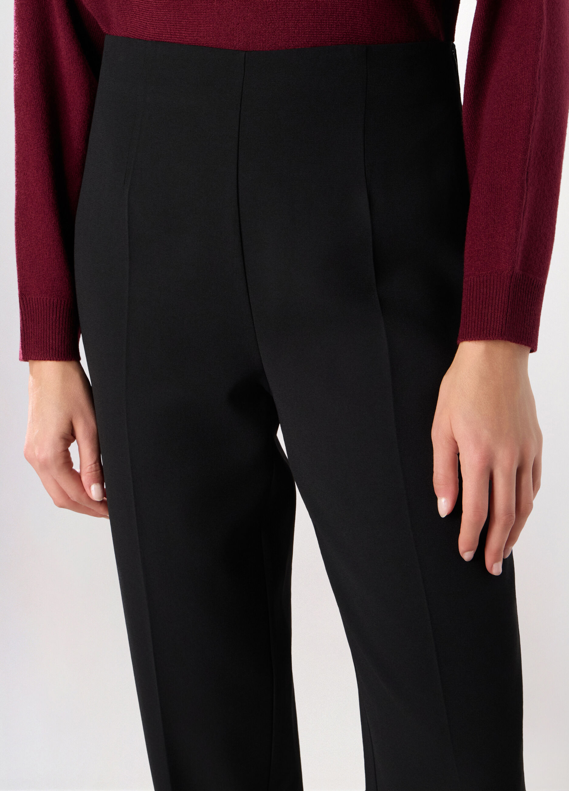 Pantaloni con zip donna_2