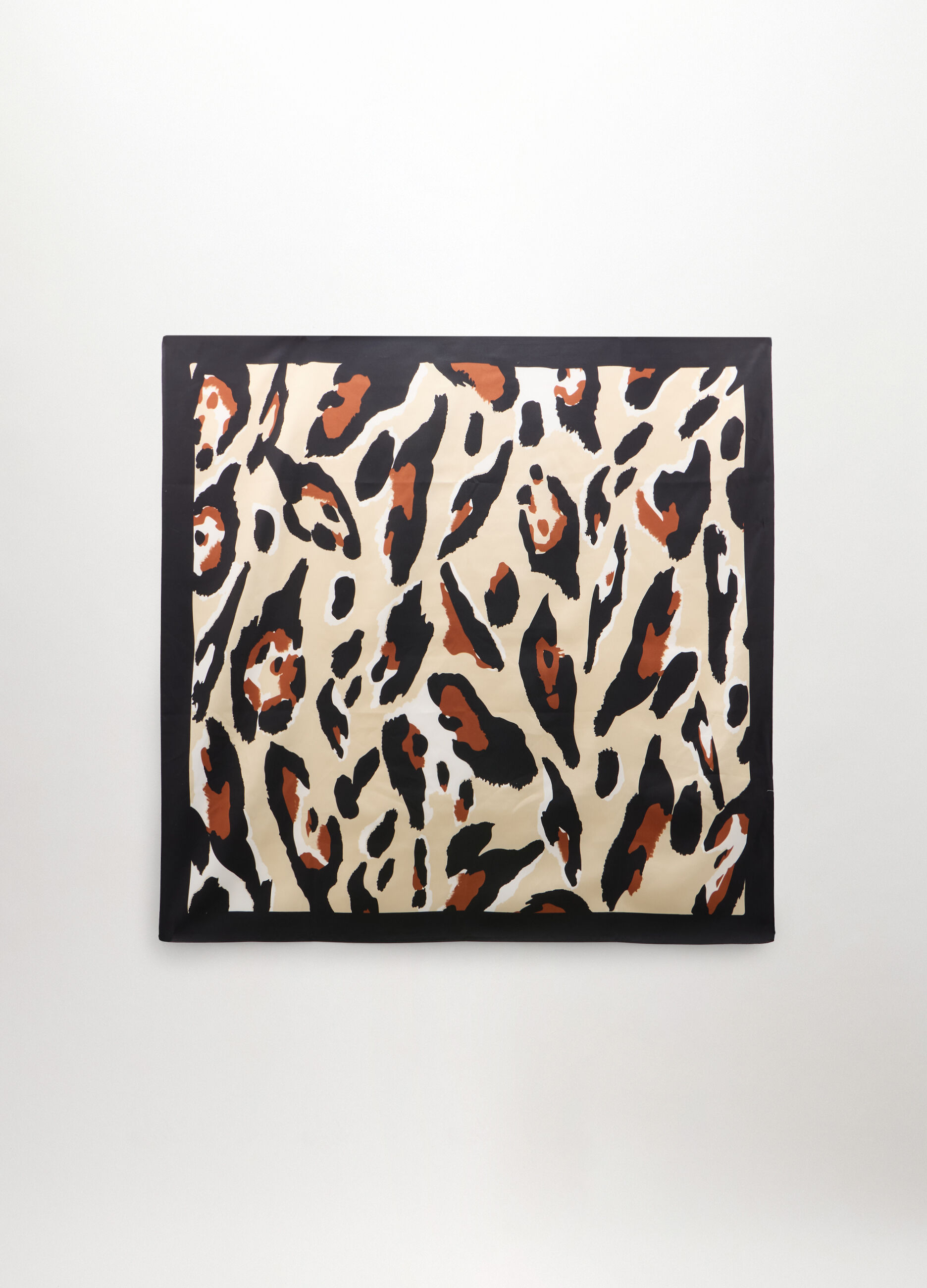 Foulard con stampa animalier donna_0