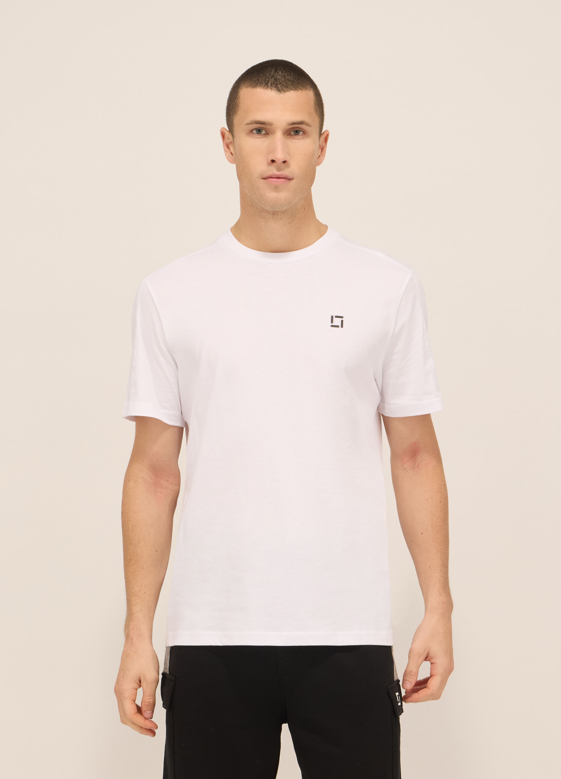 T-shirt sportiva con lettering in cotone uomo_0