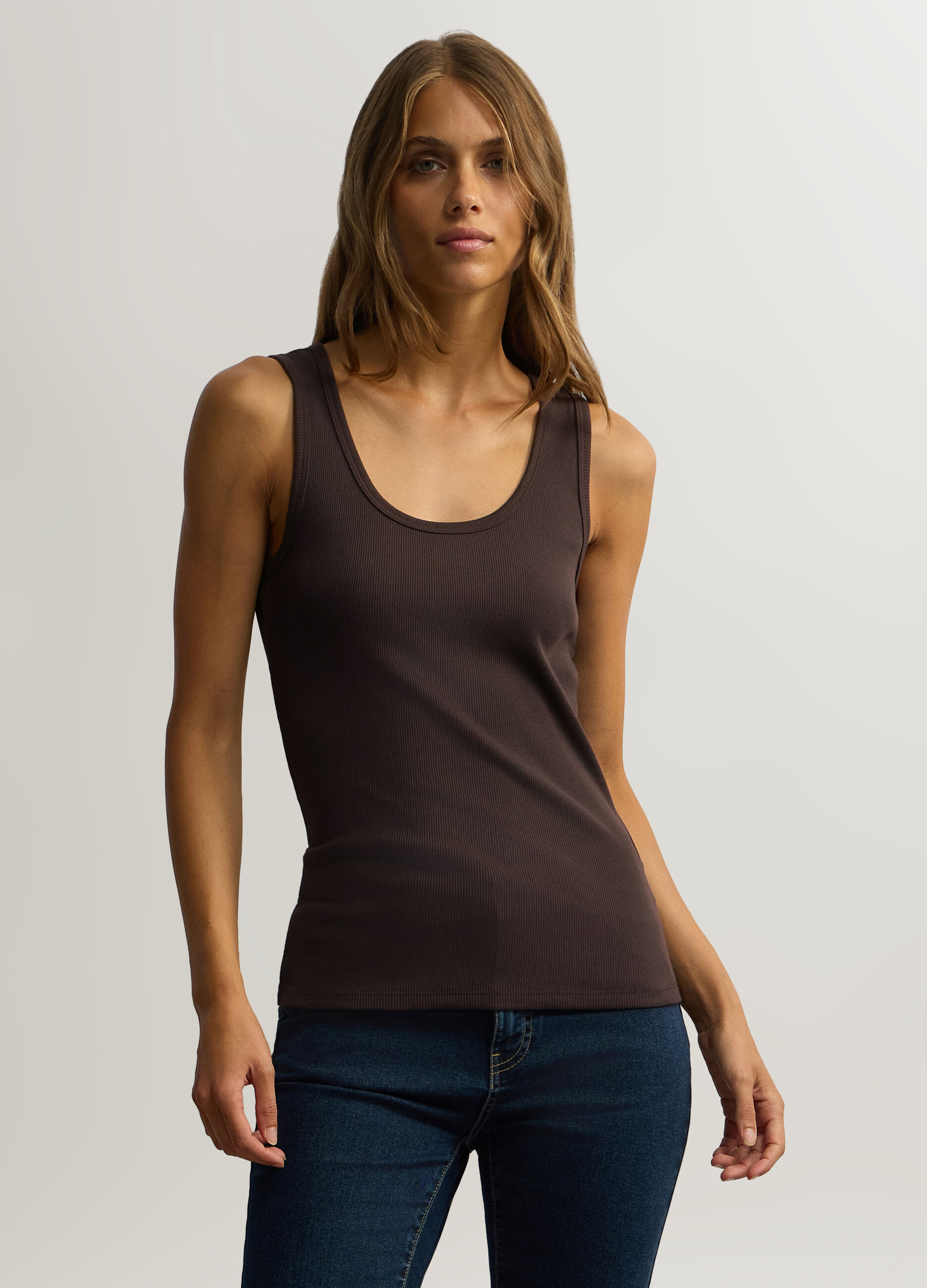 Canotta Fitted con scollo rotondo donna_0