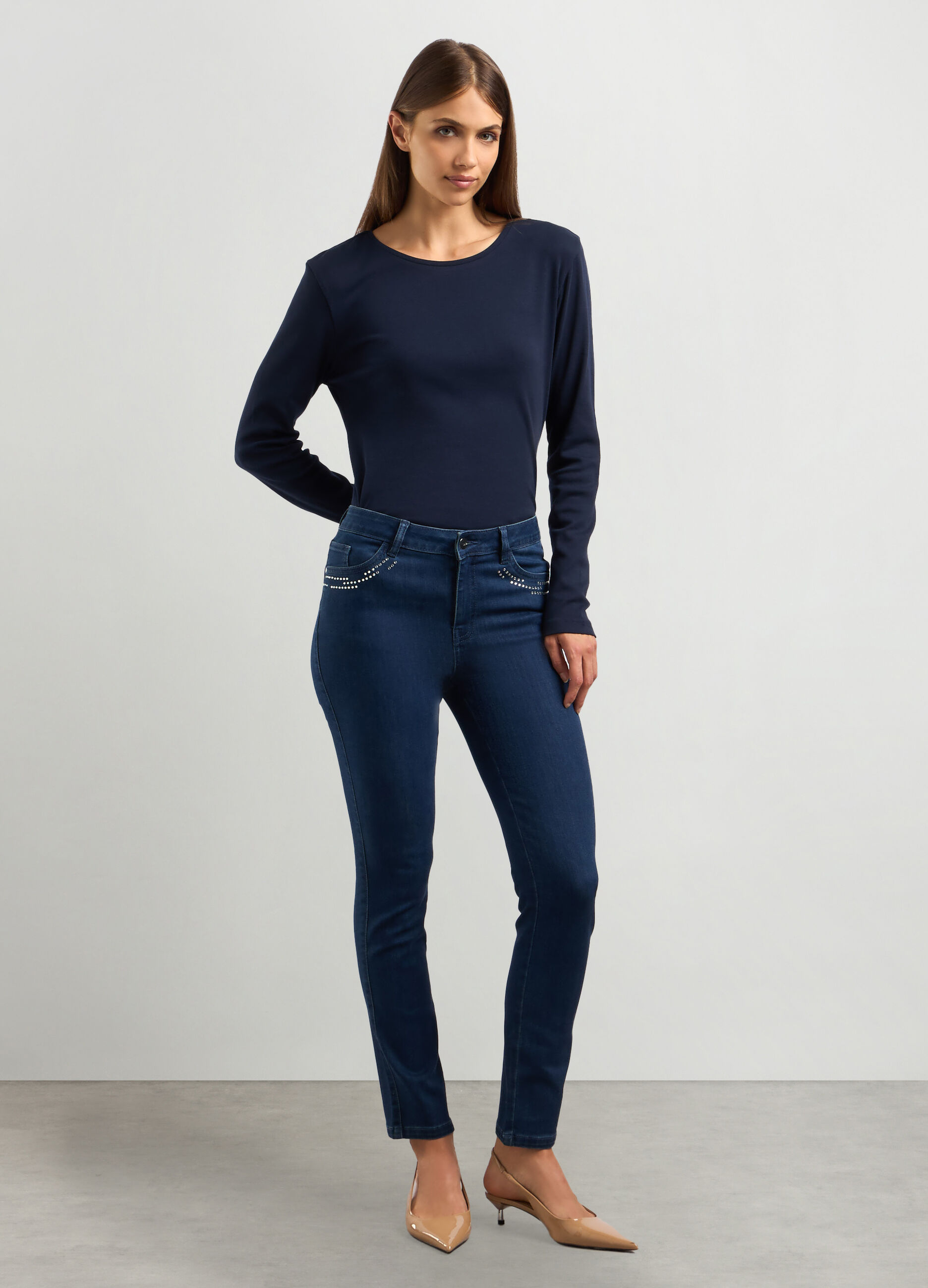 Pantaloni in denim di misto cotone stretch donna_0