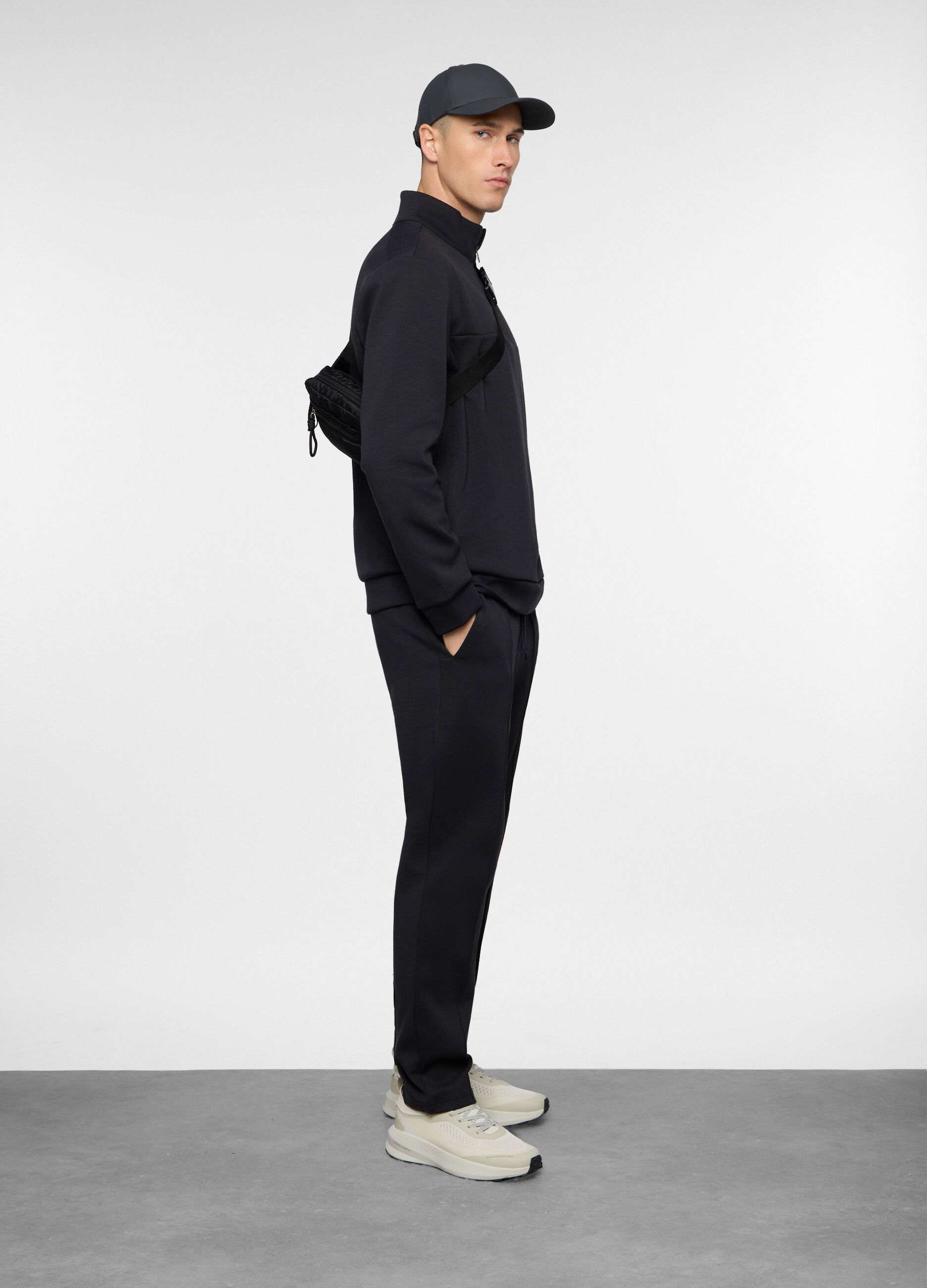 Jogger di interlock misto cotone uomo_0