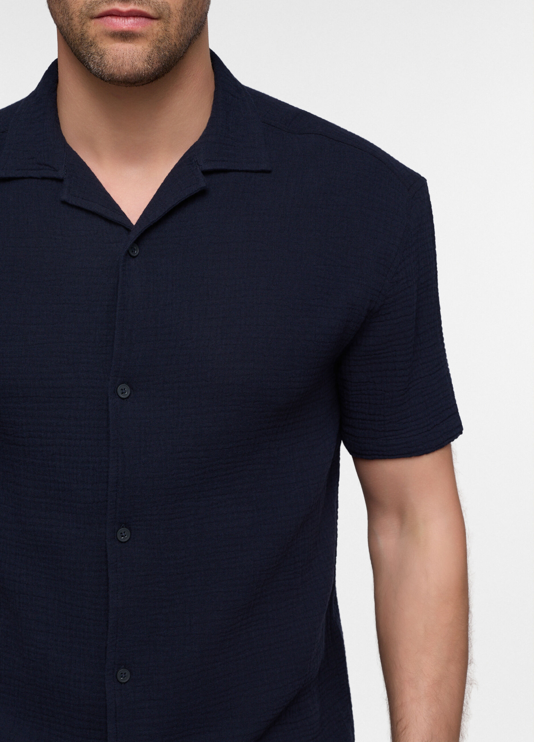 Camicia a maniche corte in seersucker di cotone uomo_2