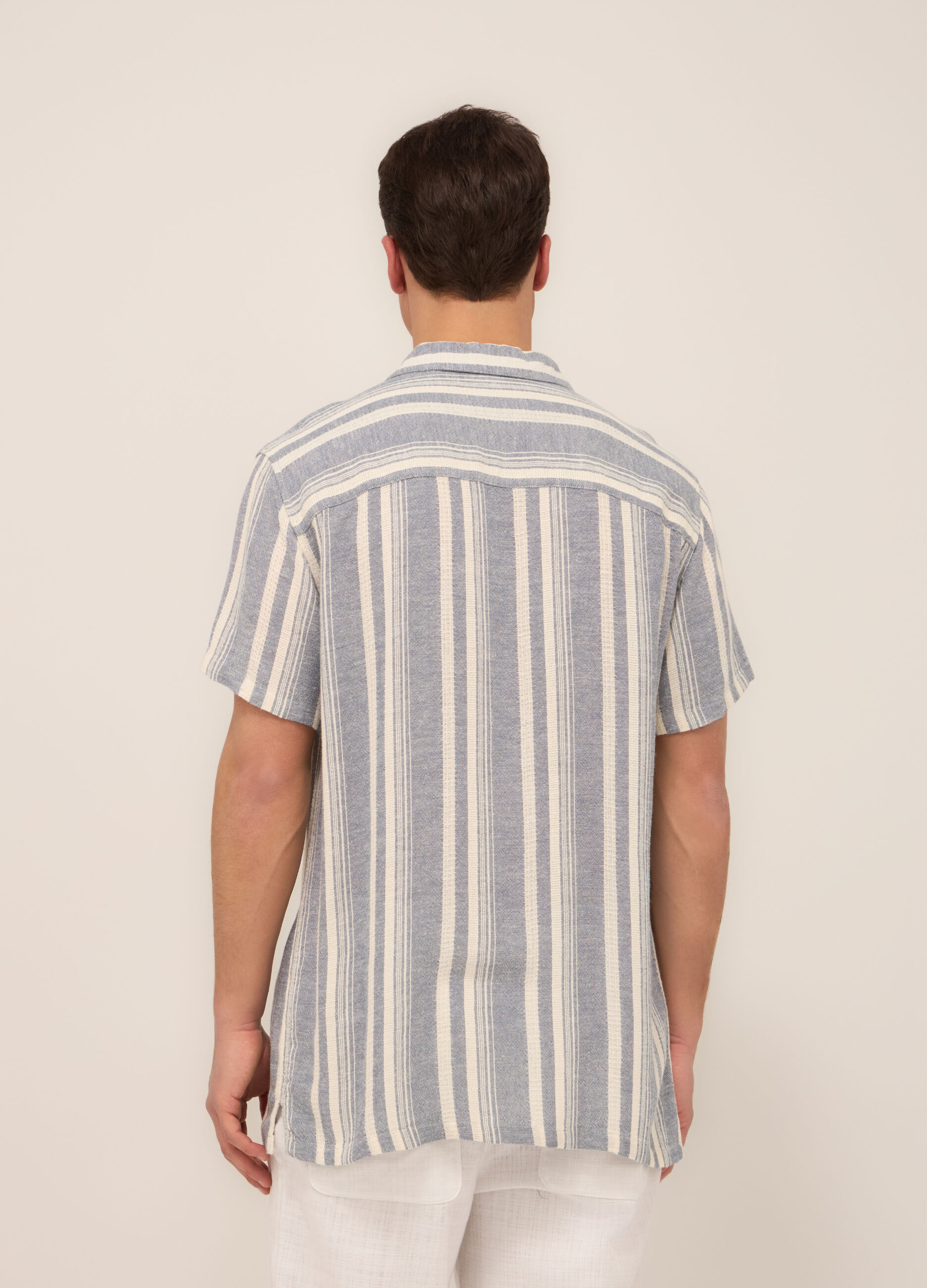 Camicia a maniche corte in misto viscosa uomo