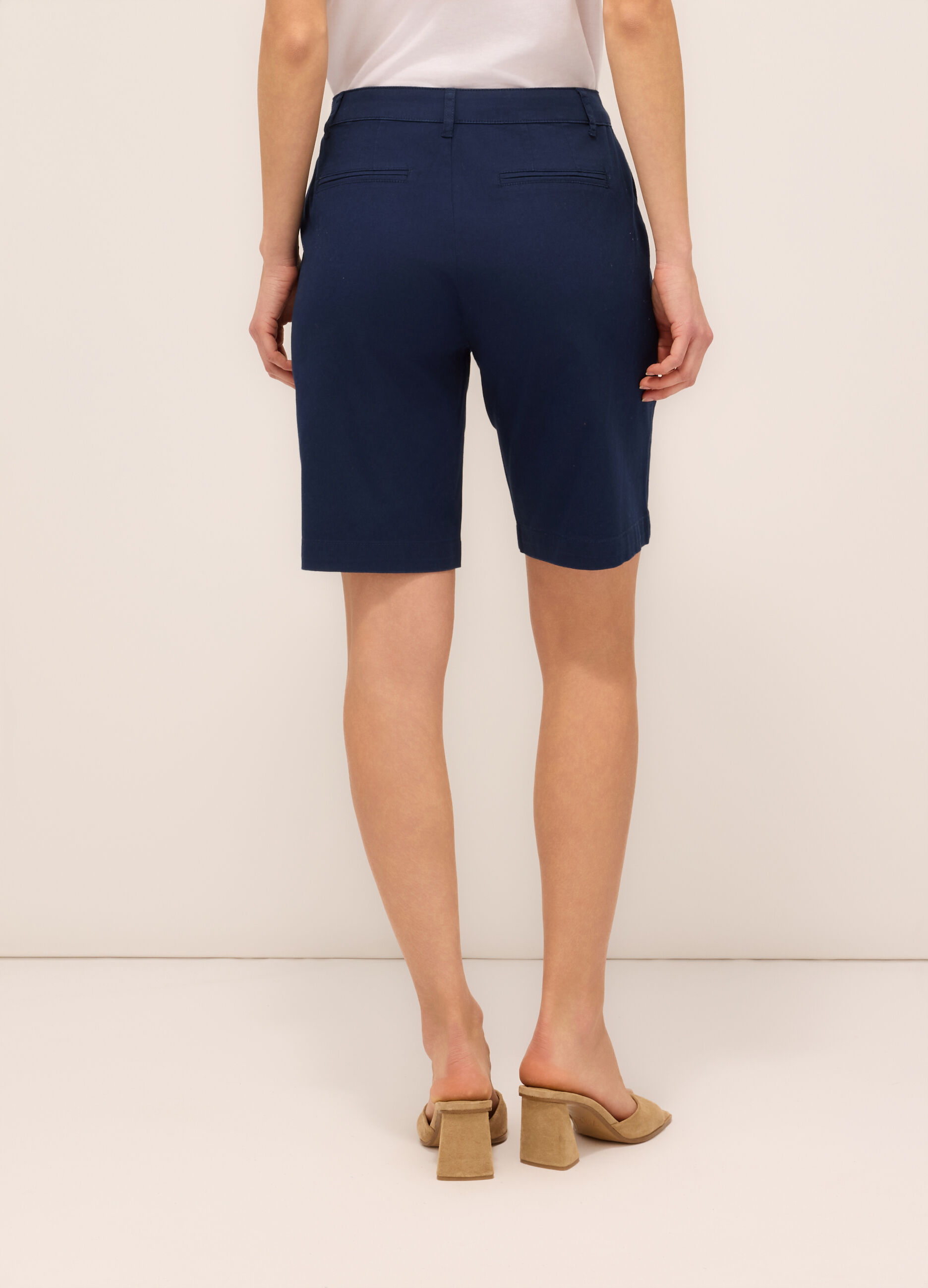 Shorts in twill di cotone stretch donna_1