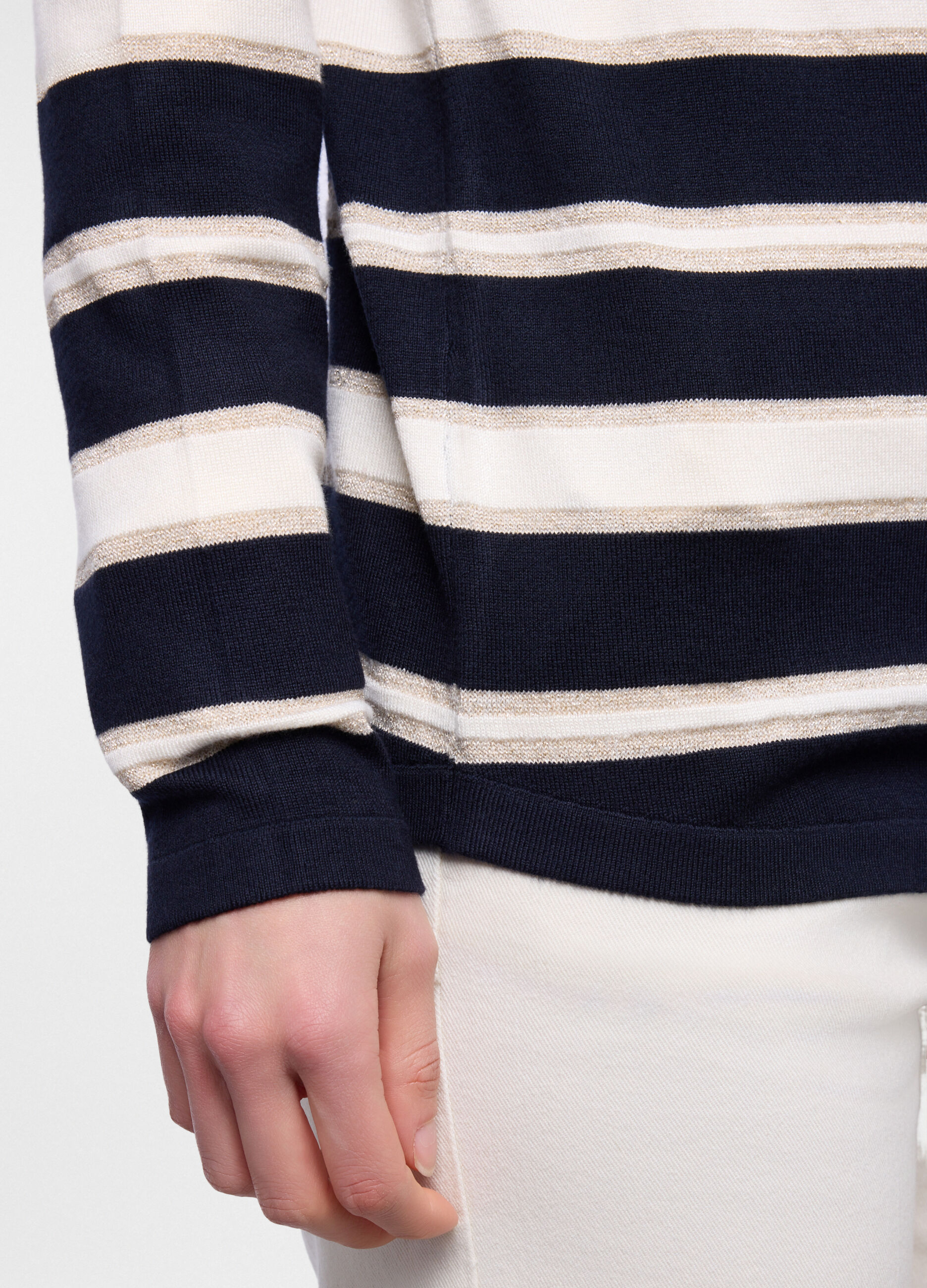 Maglia girocollo operata donna_2