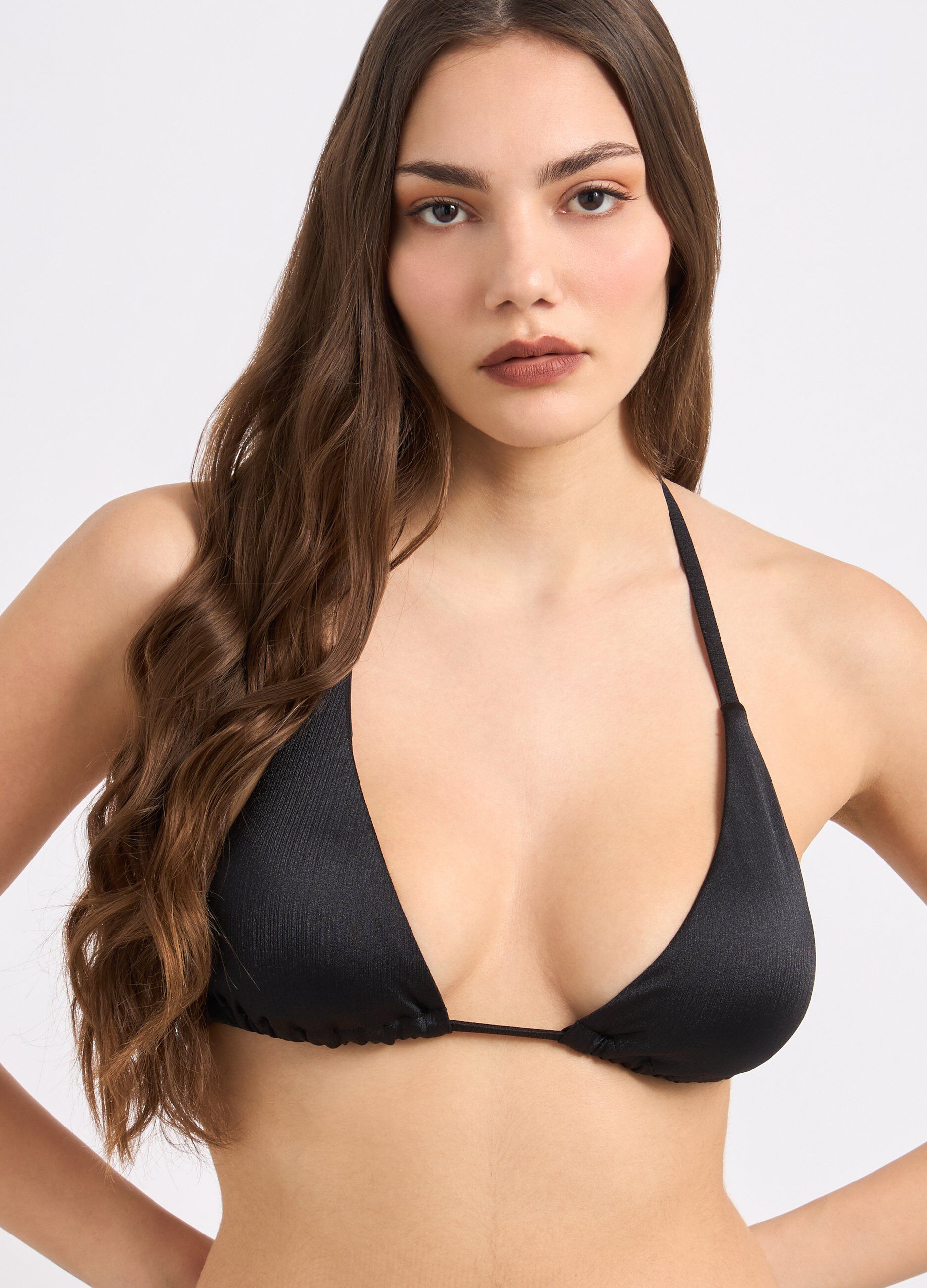 Bikini brasiliano in tinta unita donna_2