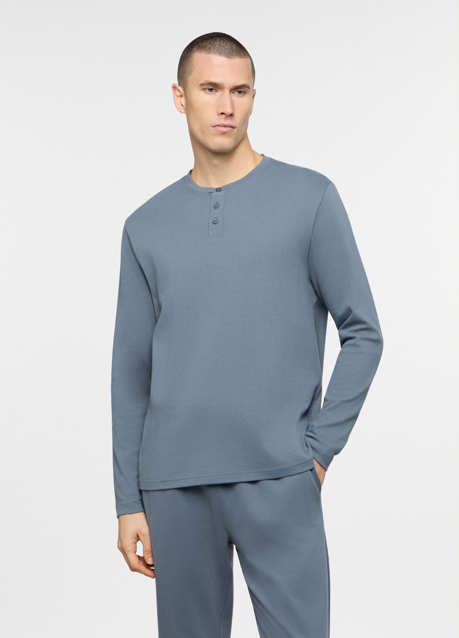 Maglia del pigiama a serafino in cotone uomo_0