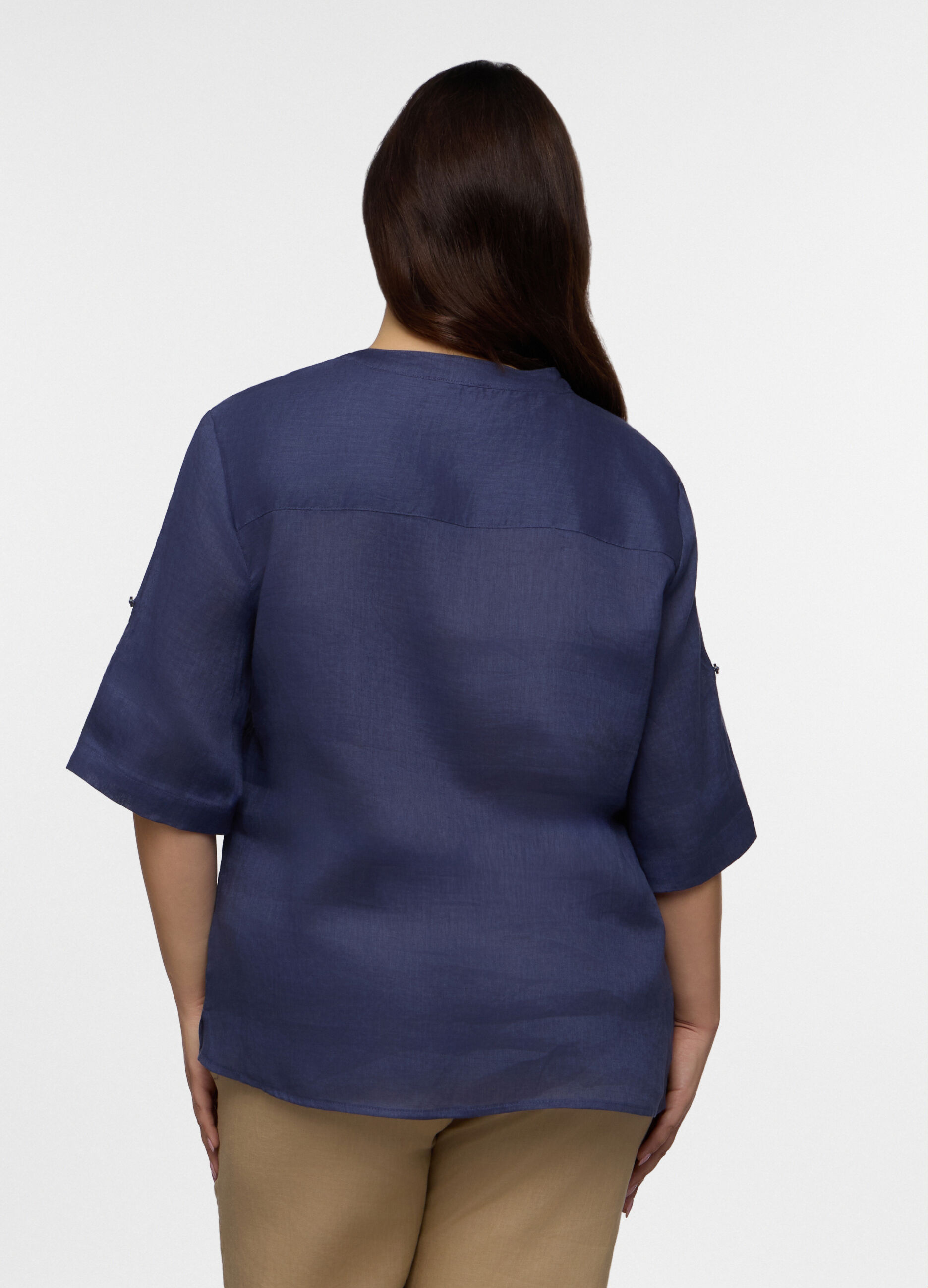 Camicia Fit Regular con scollo a V in puro lino donna curvy_1