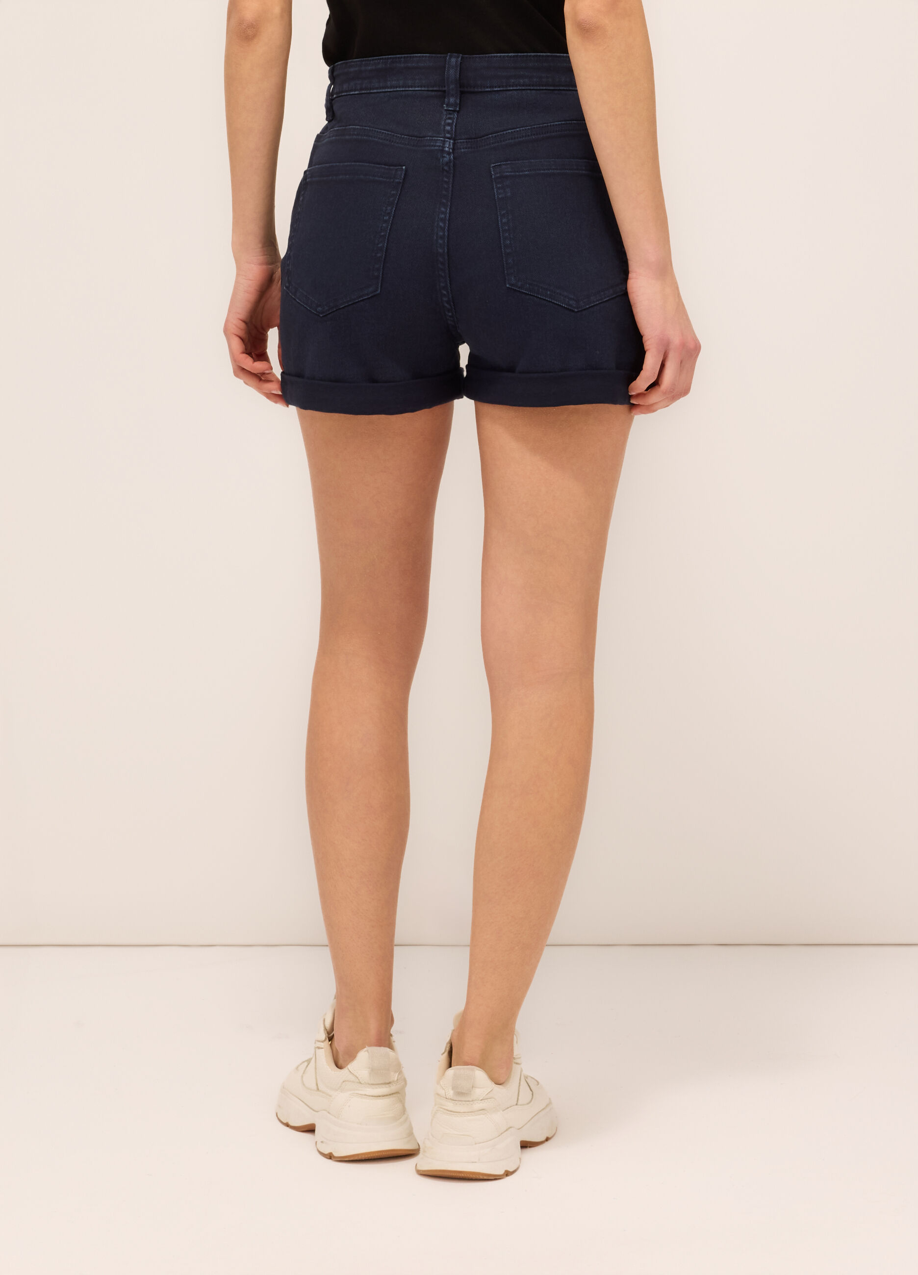Shorts in denim di cotone stretch donna_1