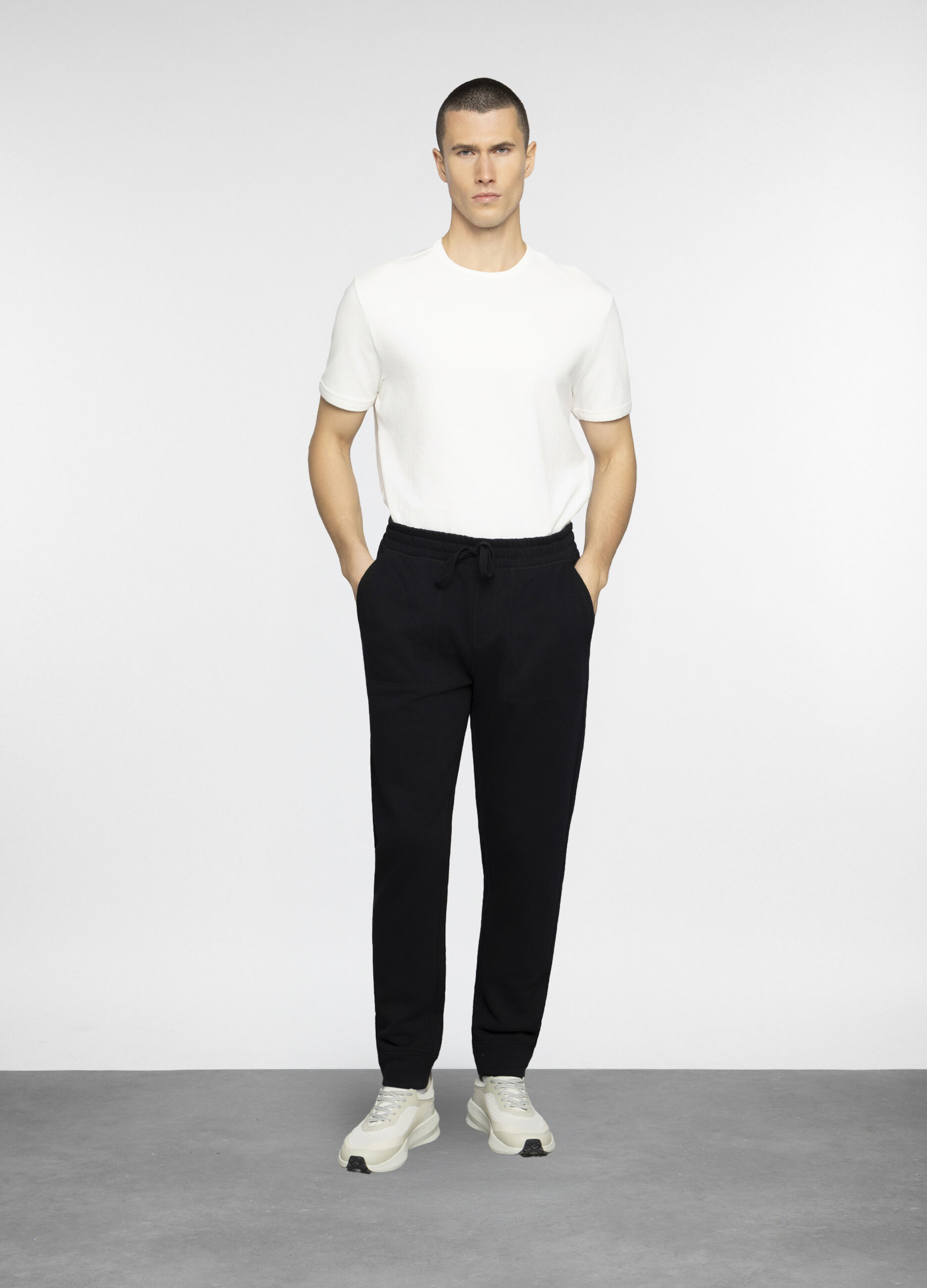 Jogger regular fit in misto cotone uomo_0