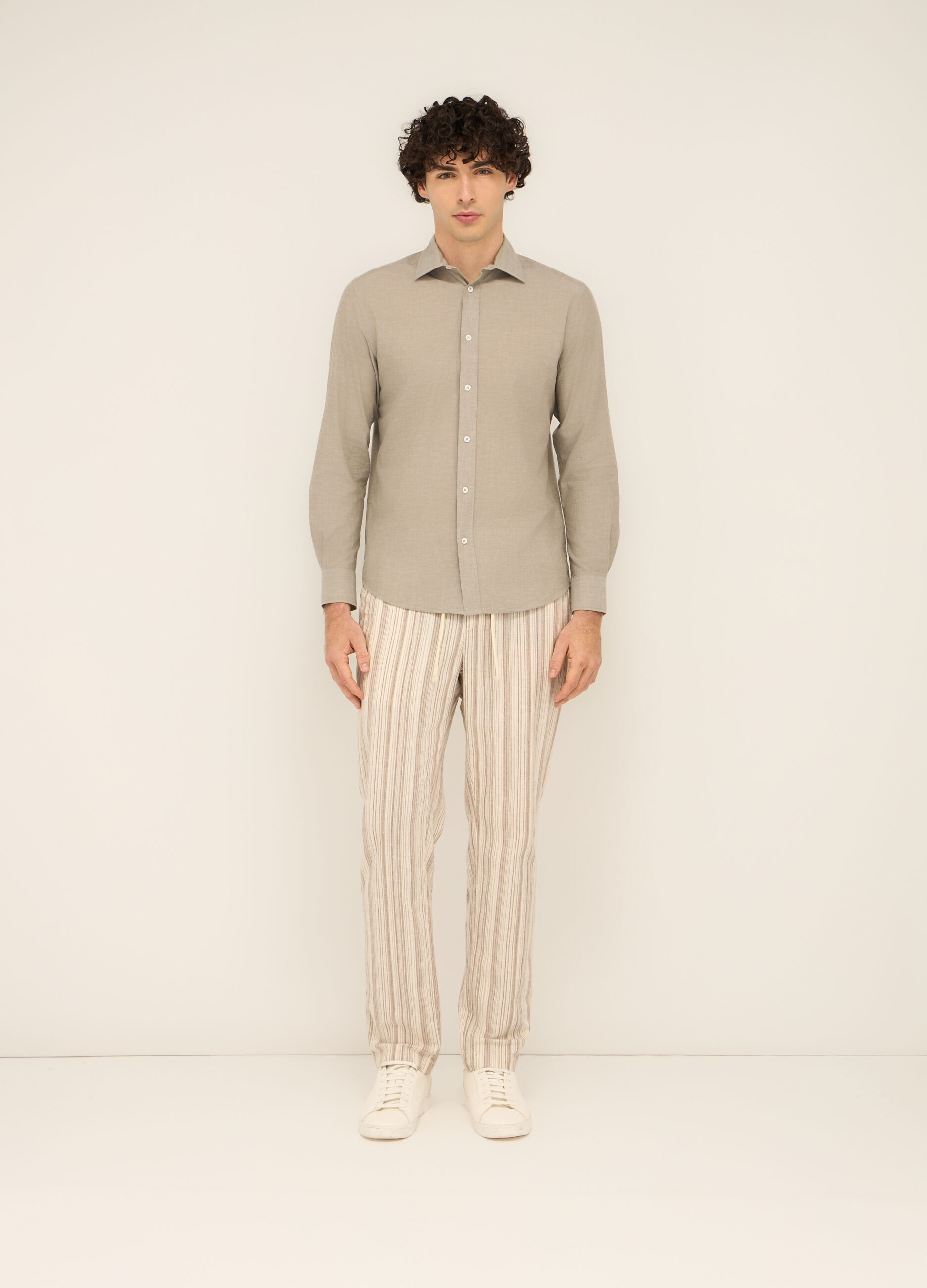 Pantaloni chino in cotone e lino stretch uomo_0