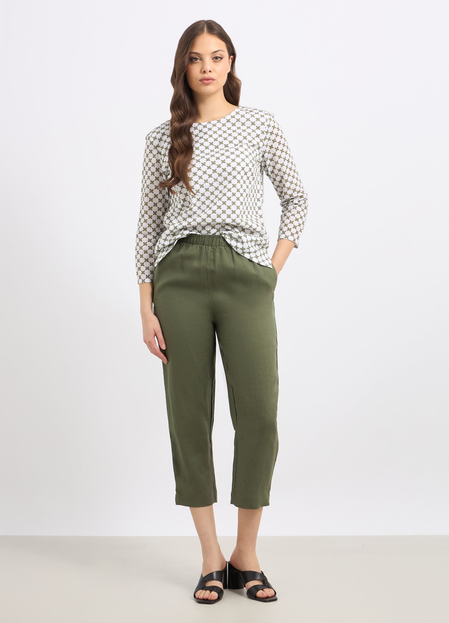 Pantaloni cropped in puro lino donna