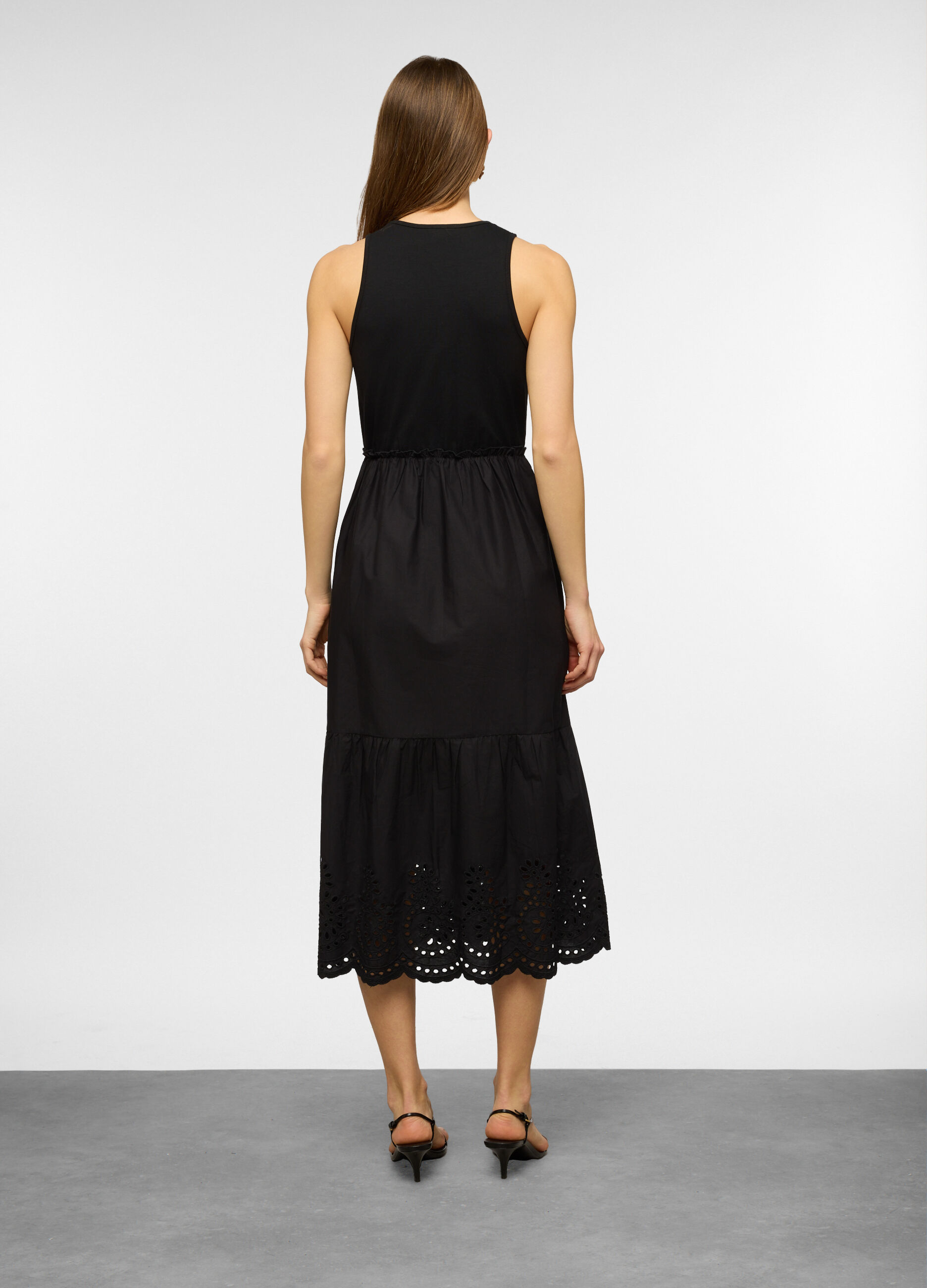 Vestito lungo smanicato a girocollo in puro cotone con ricamo donna_1