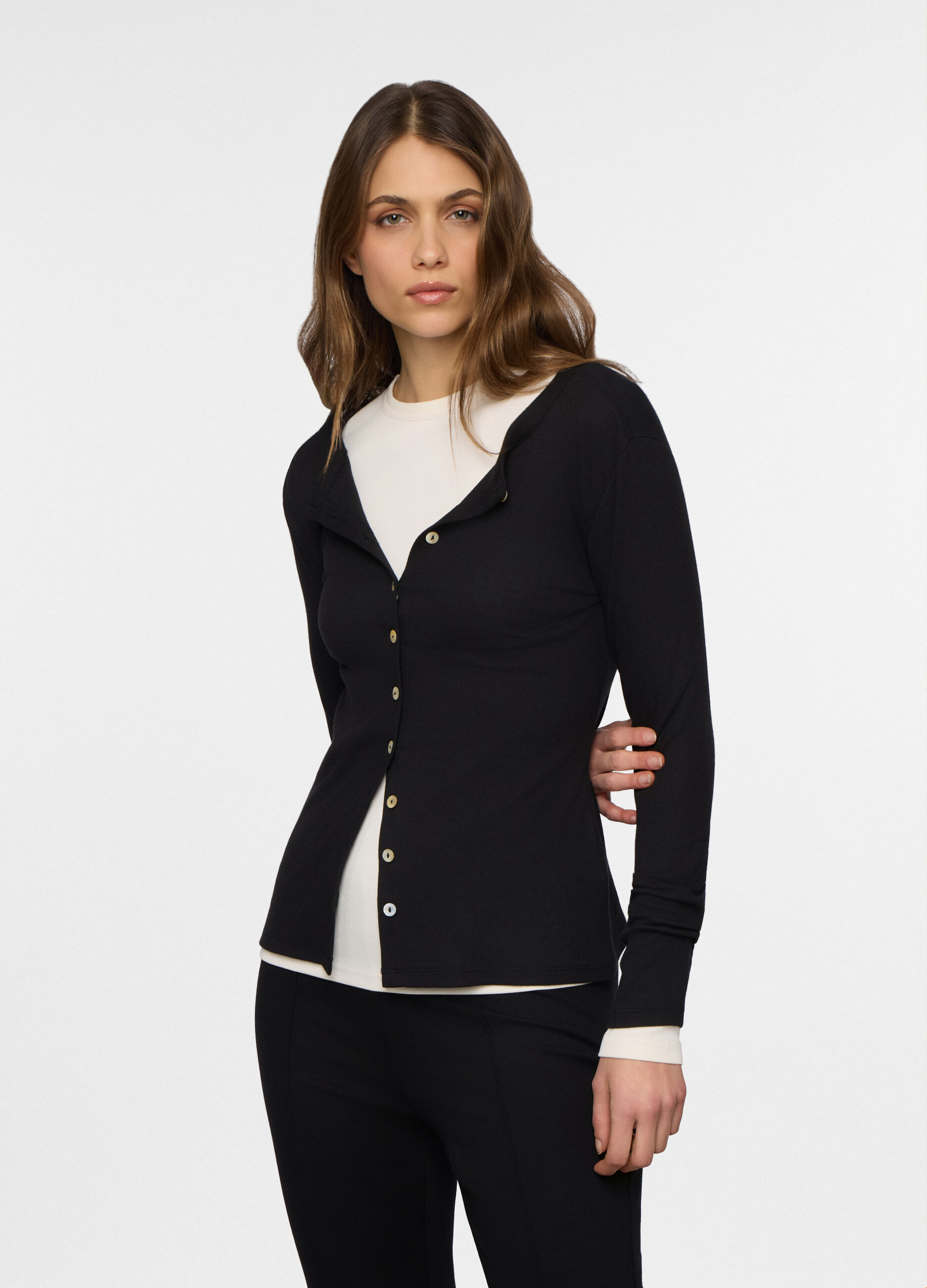 Cardigan girocollo in costina stretch donna_0