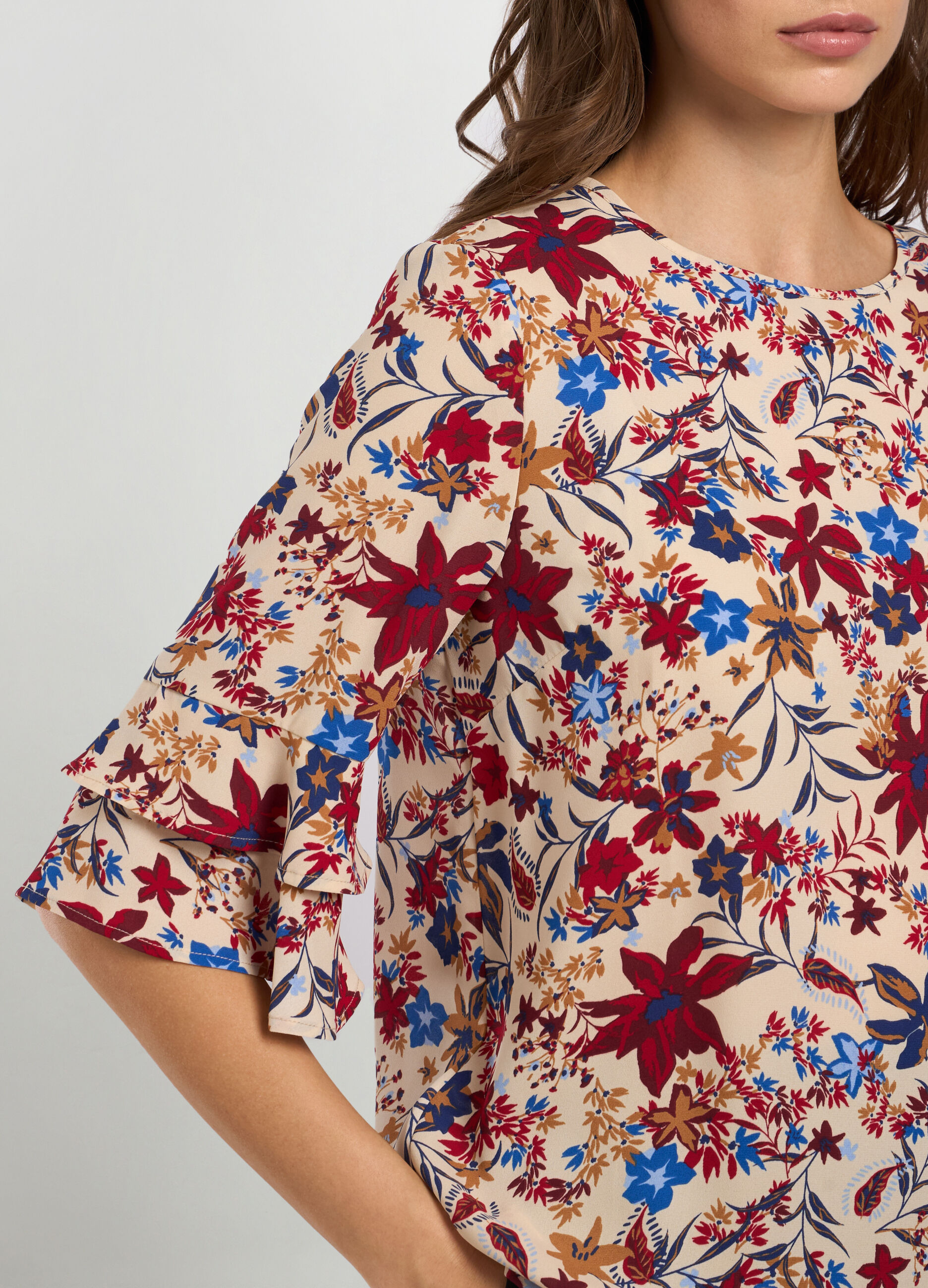 Blusa crêpe con stampa donna _2