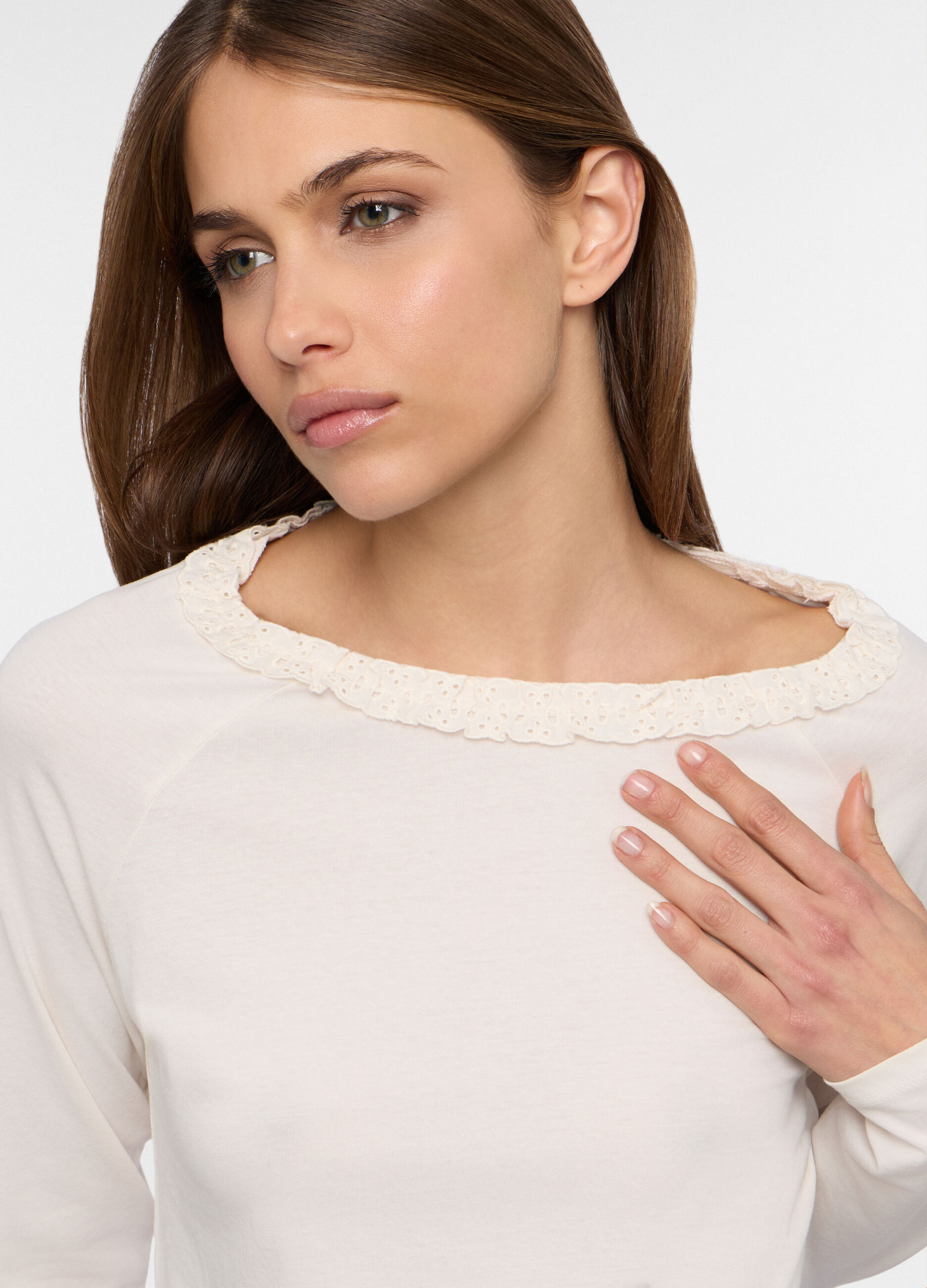 T-shirt con scollo rotondo lavorato donna_2