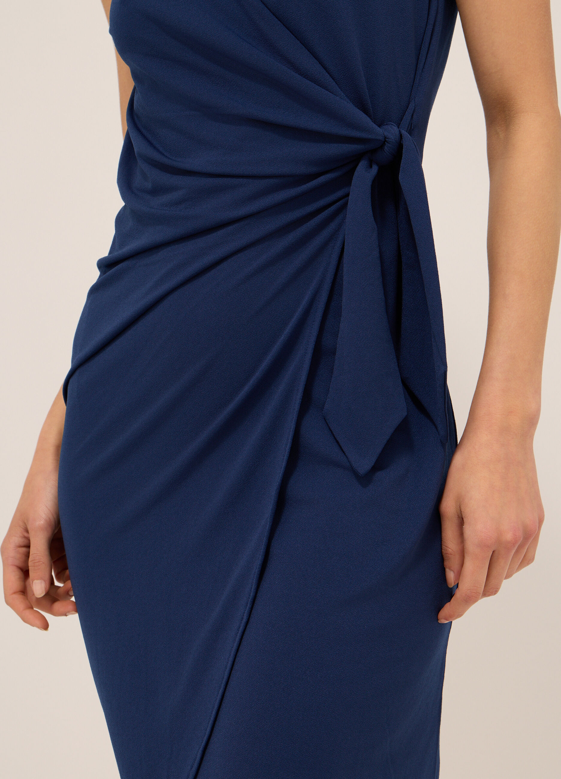 Abito corto incrociato in jersey stretch donna_2