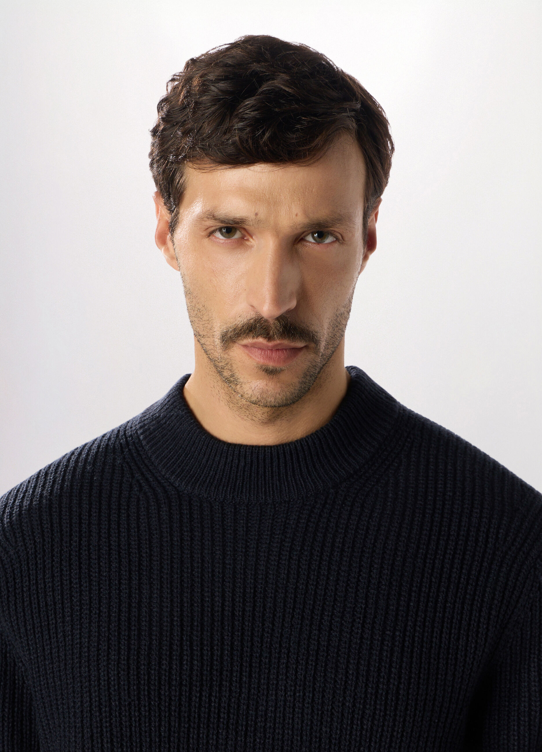 Maglione collo camino a costa inglese uomo_2