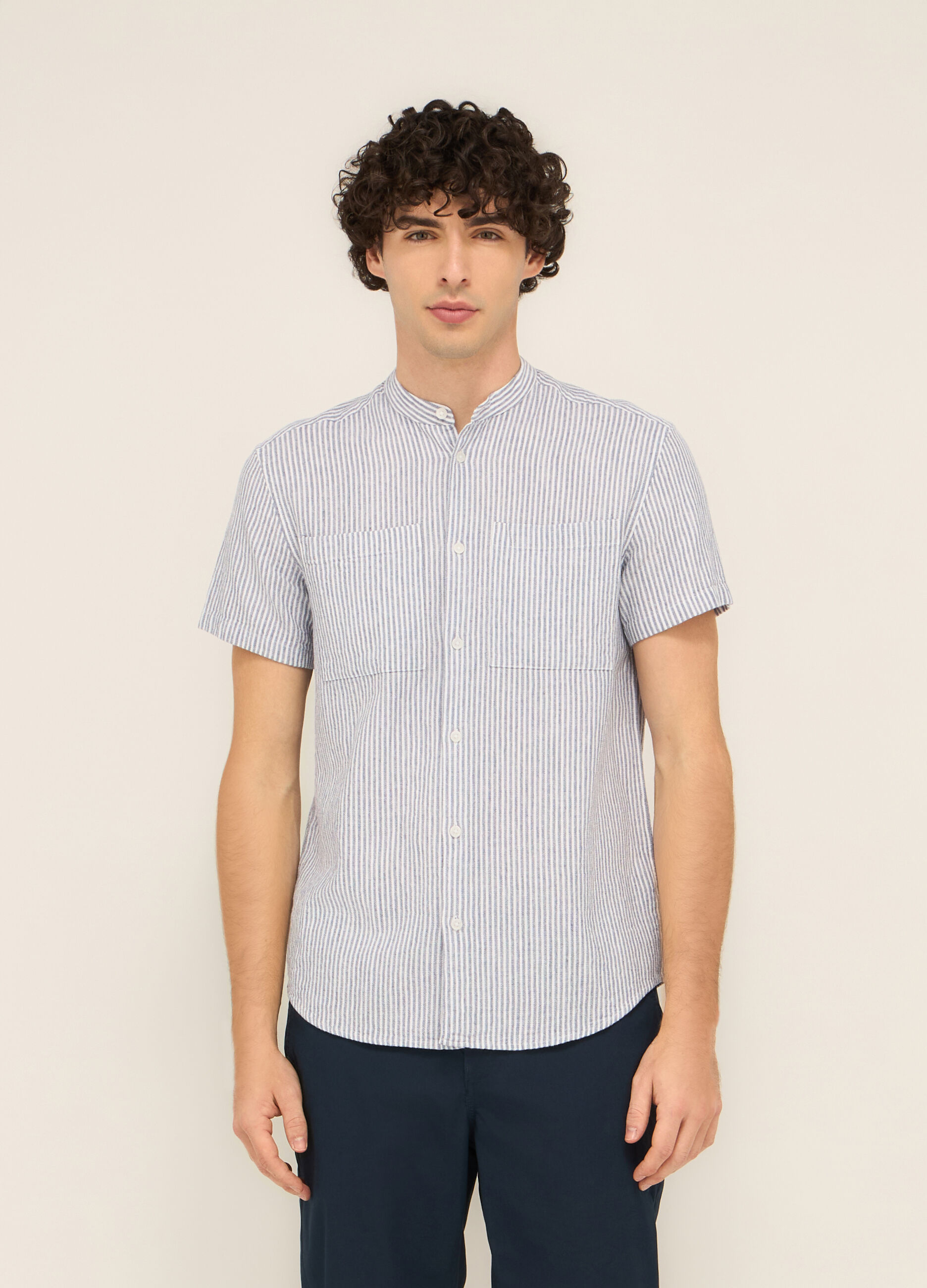 Camicia a maniche corte in cotone e lino uomo