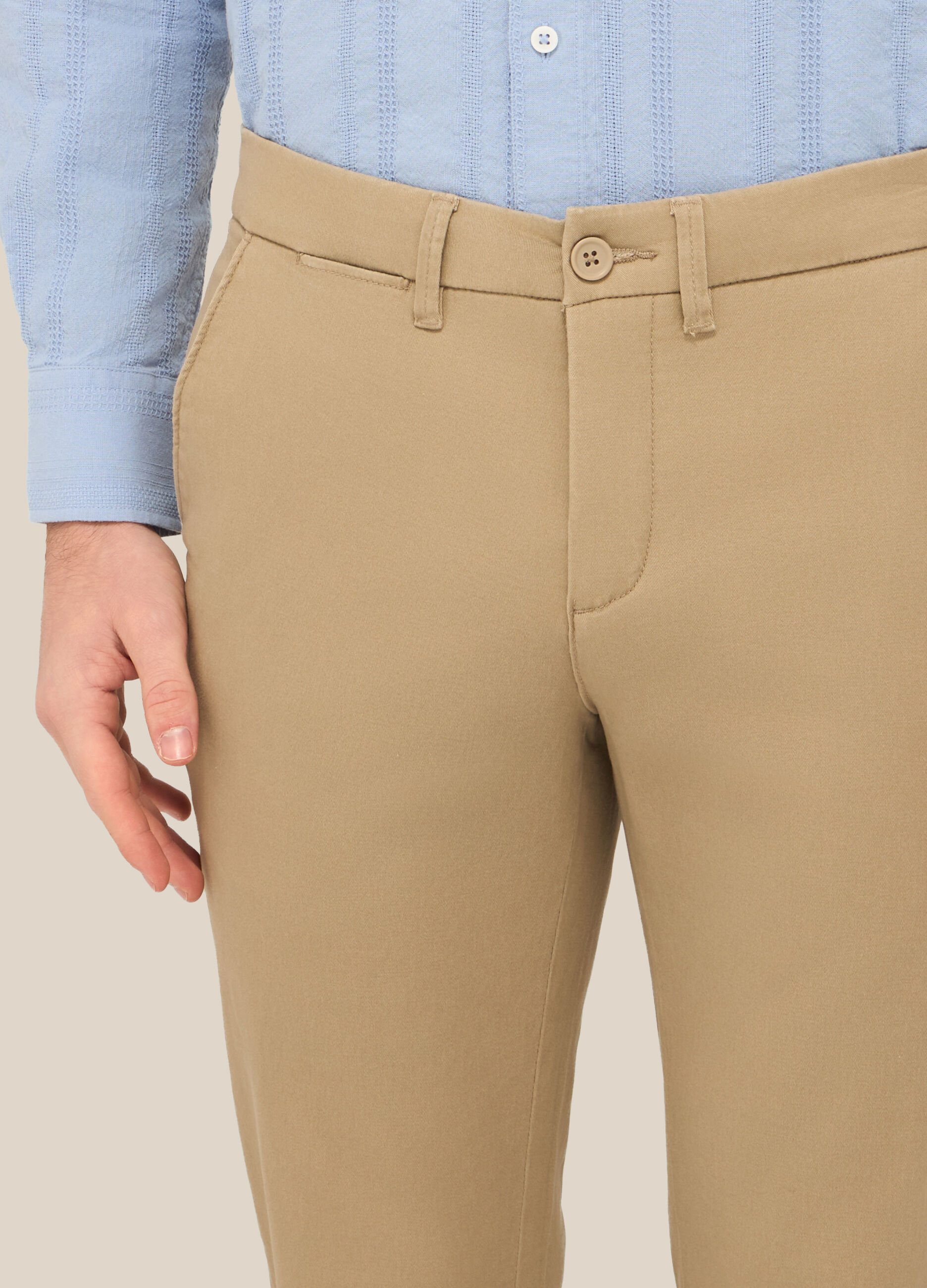 Chino slim fit in cotone stretch uomo_2