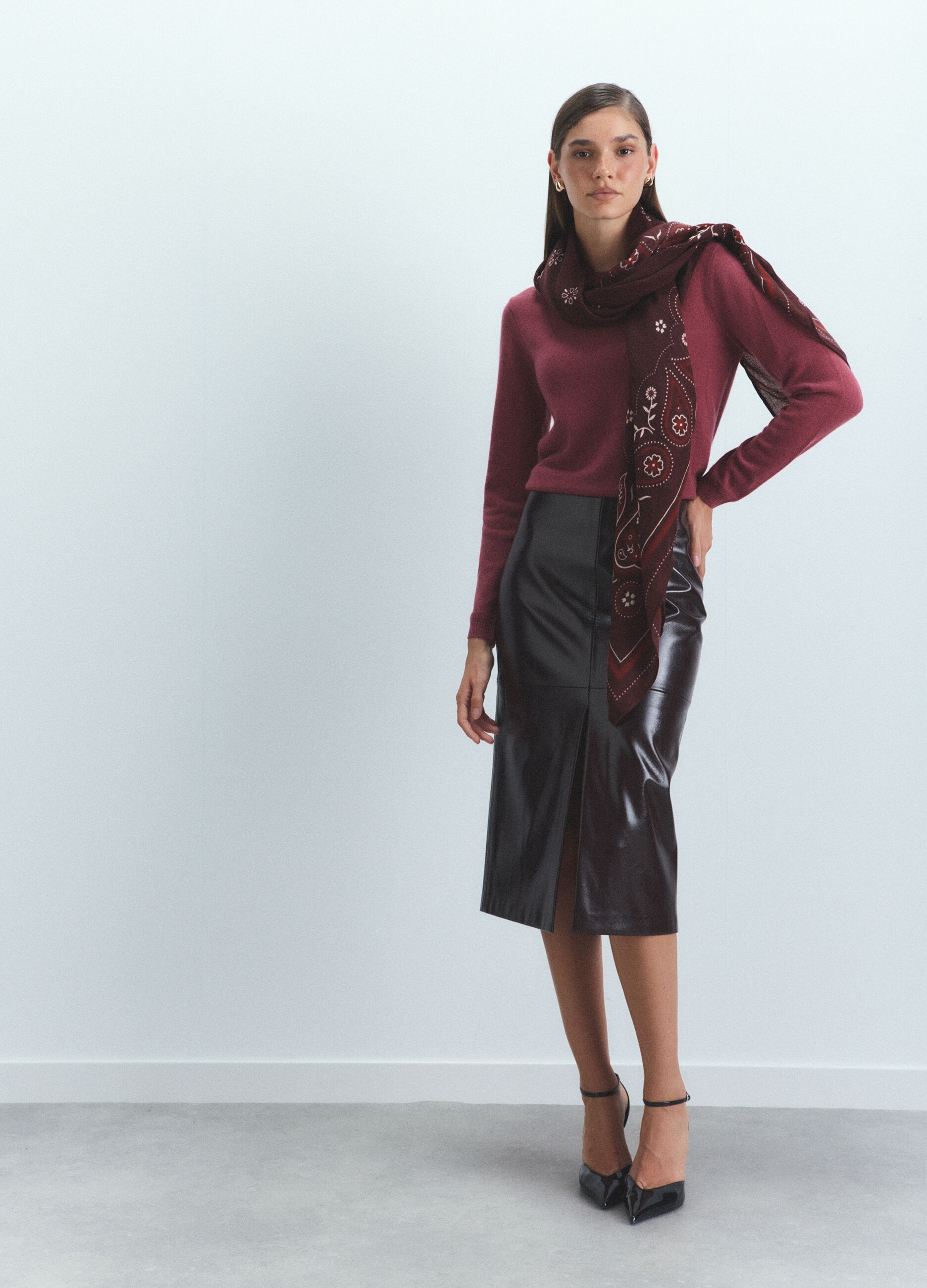 Pullover girocollo in puro cashmere donna_0