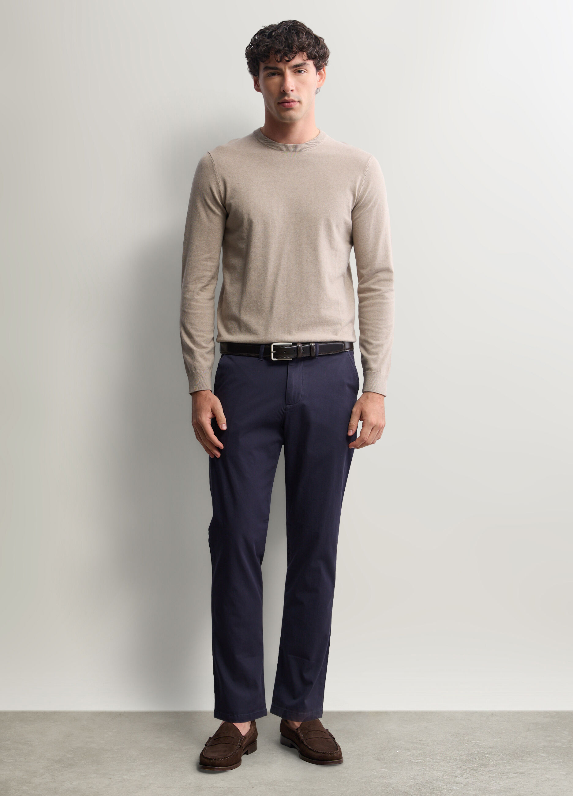 Pantaloni chino in cotone stretch uomo_0