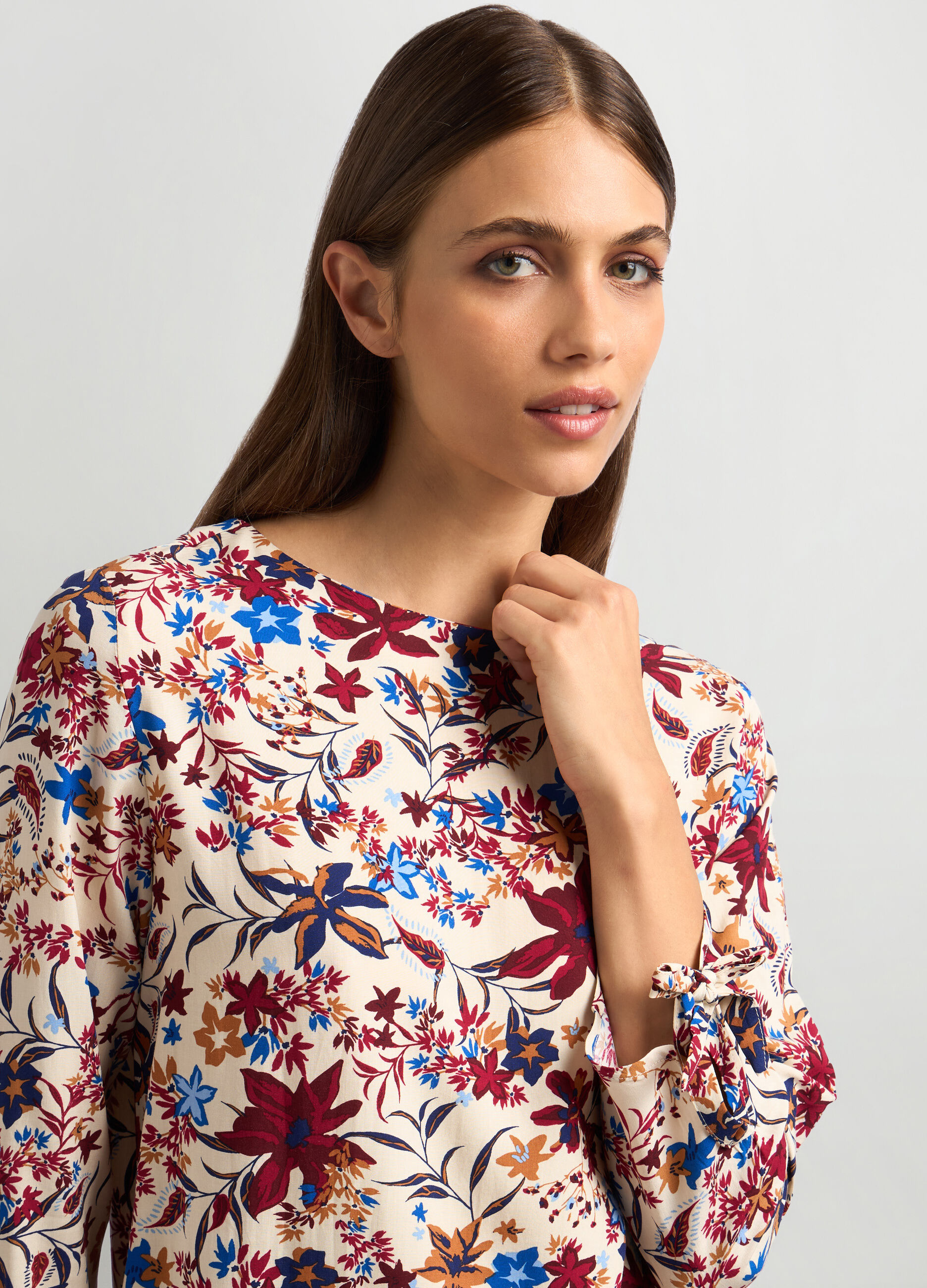Blusa in pura viscosa con stampa donna_2