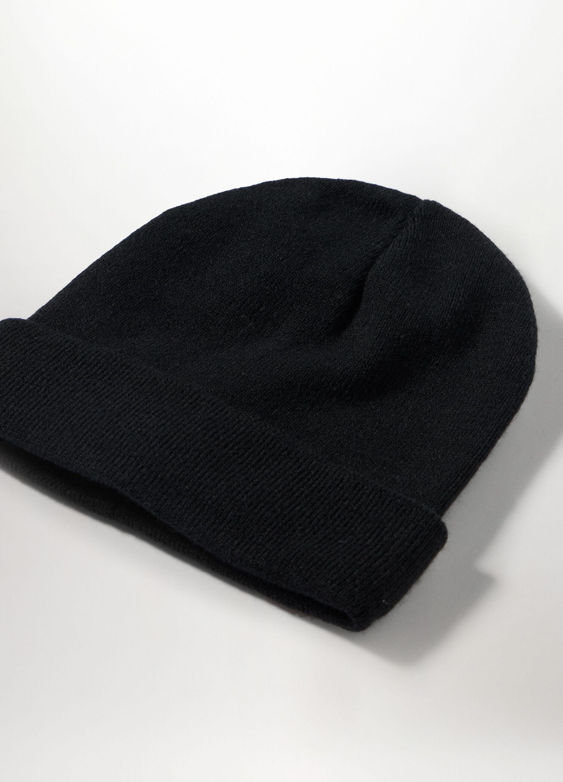 Berretto in maglia con risvolto uomo_2