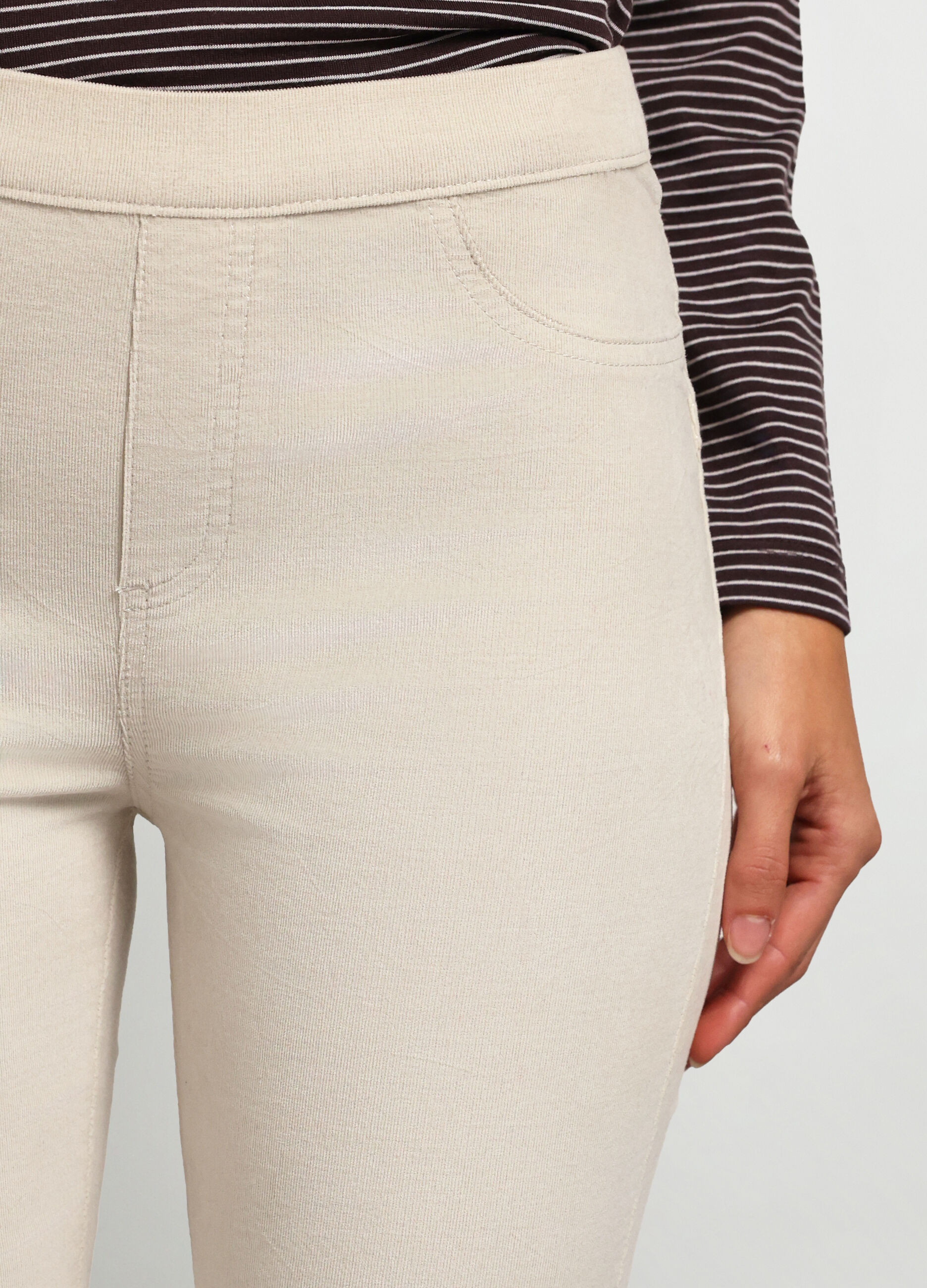 Pantaloni in velluto di cotone stretch donna_2