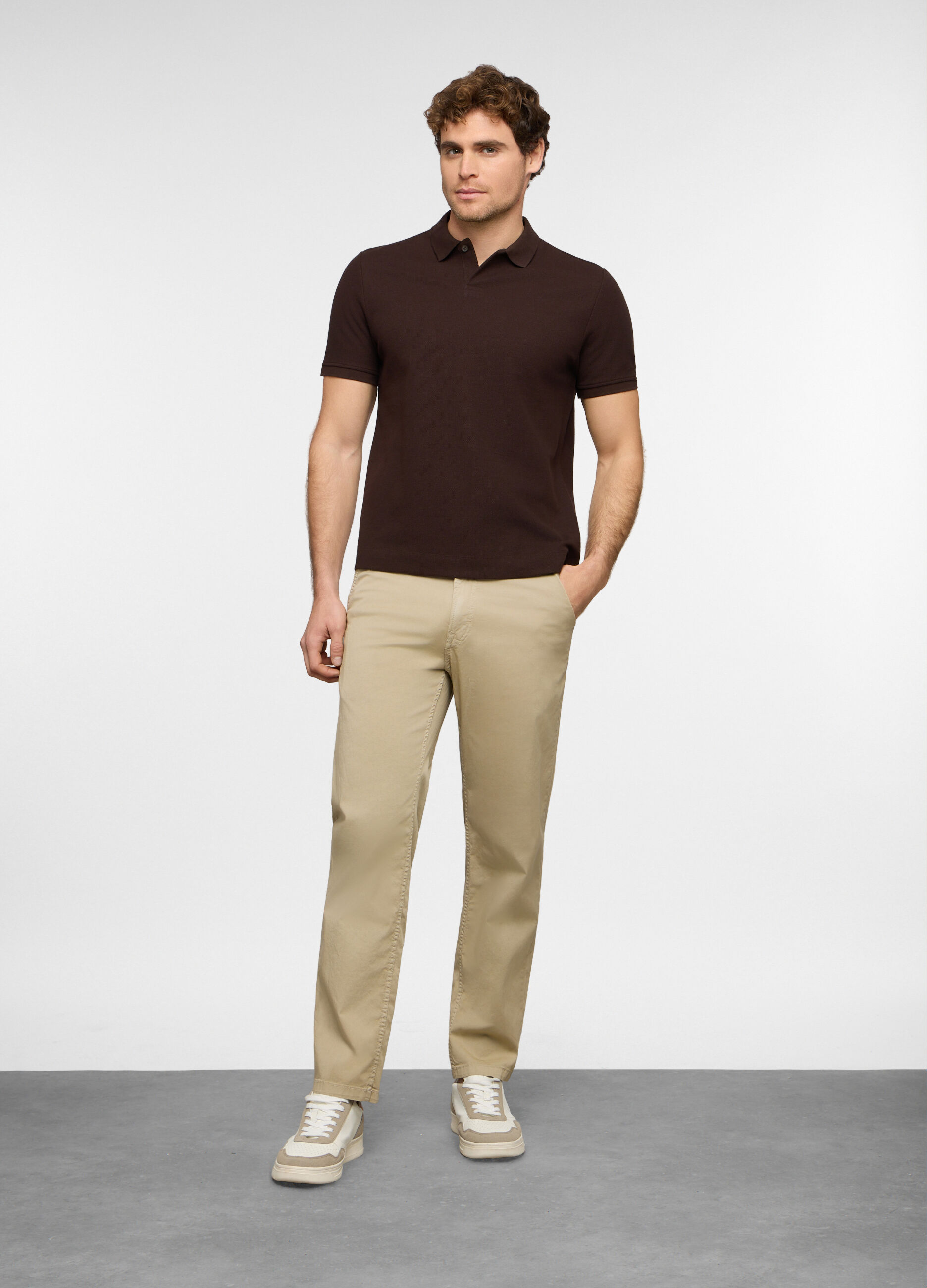 Pantaloni casual tasche in cotone stretch uomo_0