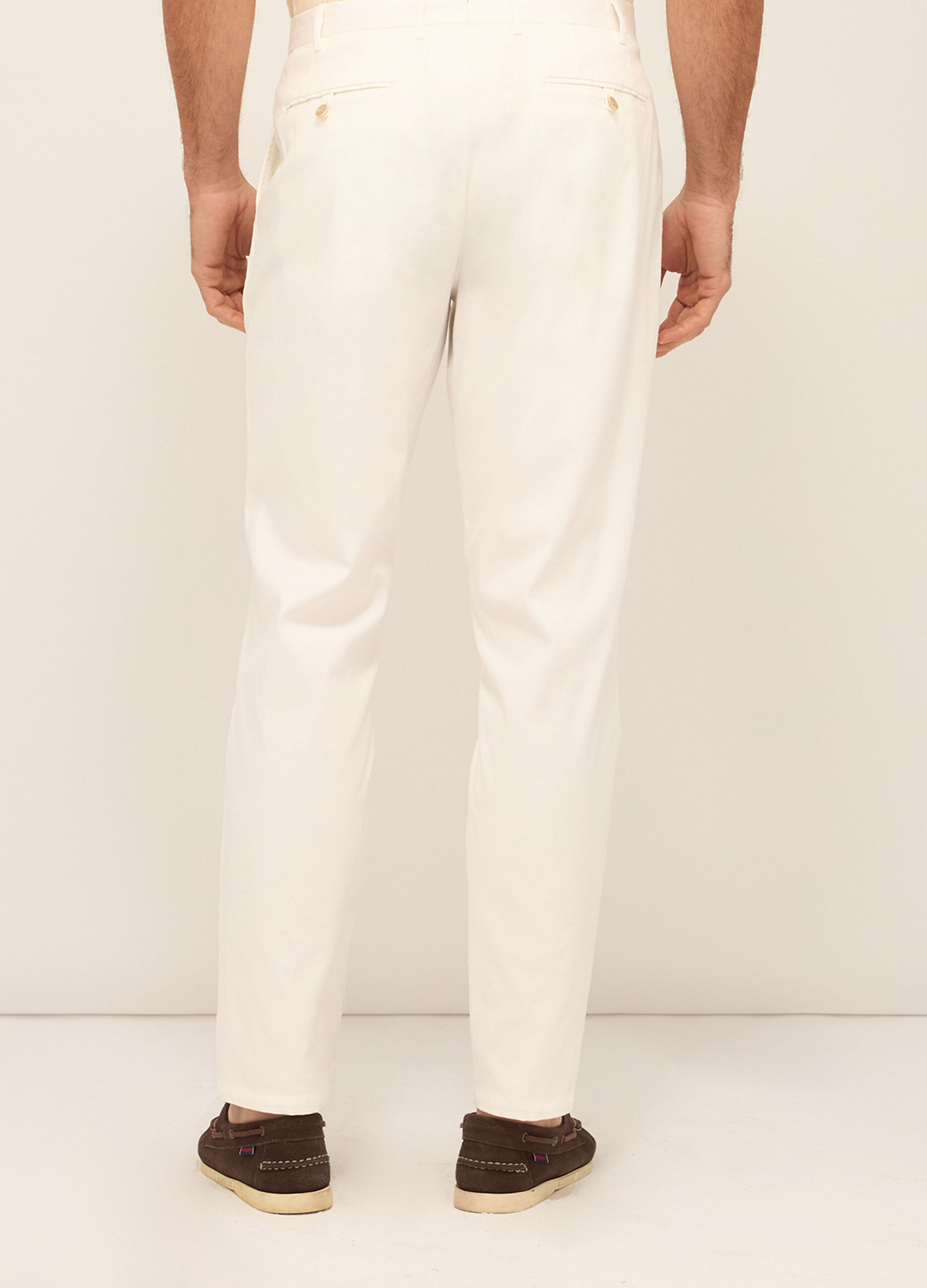 Pantaloni classici regular fit in cotone stretch uomo_1