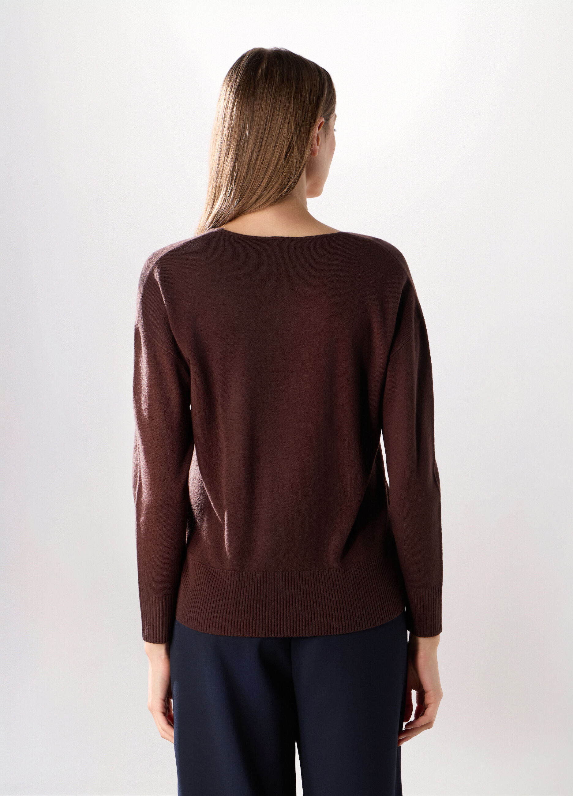 Pullover con scollo a V donna_1