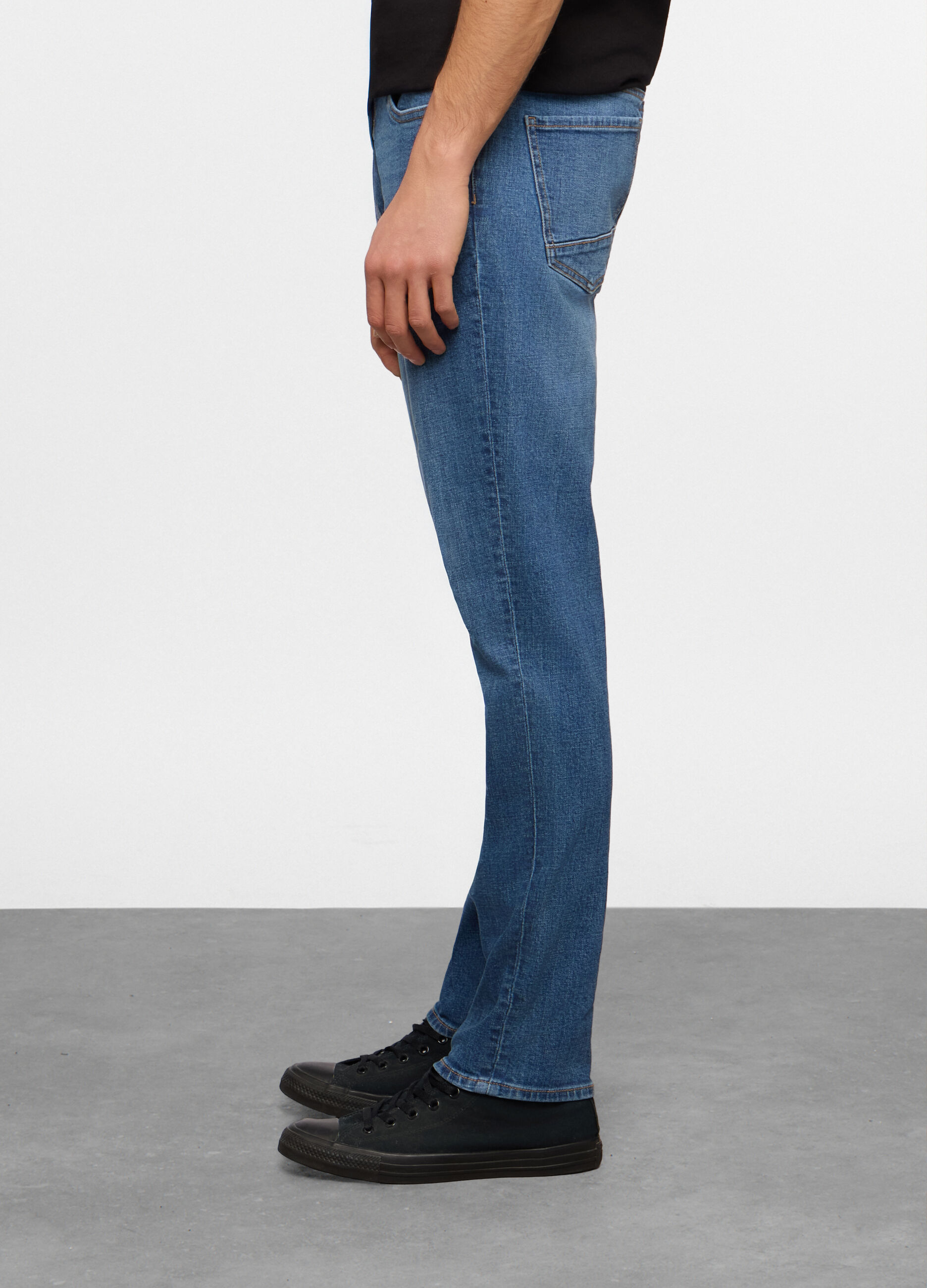 Jeans 5 tasche slim fit in denim stretch uomo_2