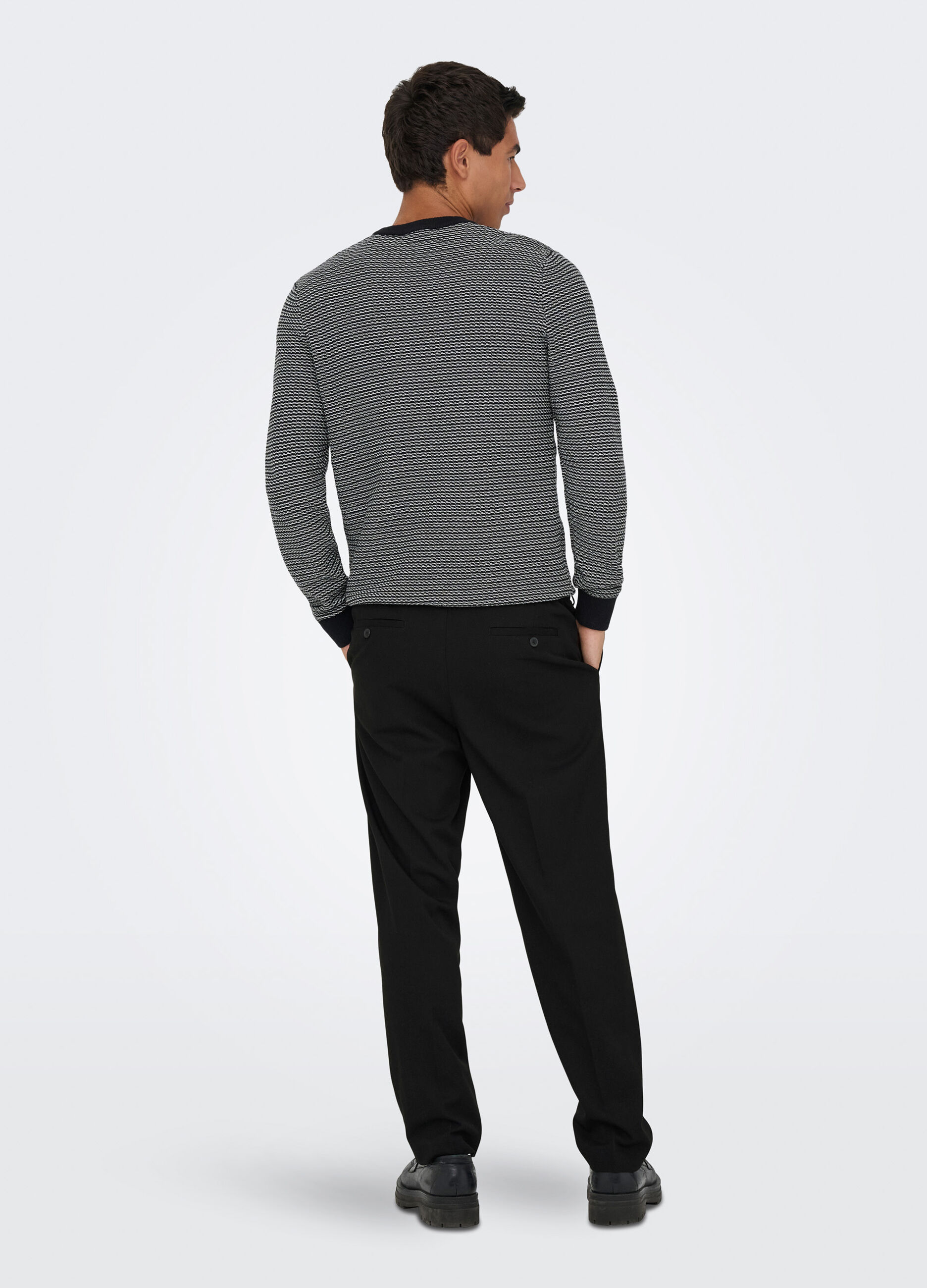 Pantalone straight fit con pince uomo_1