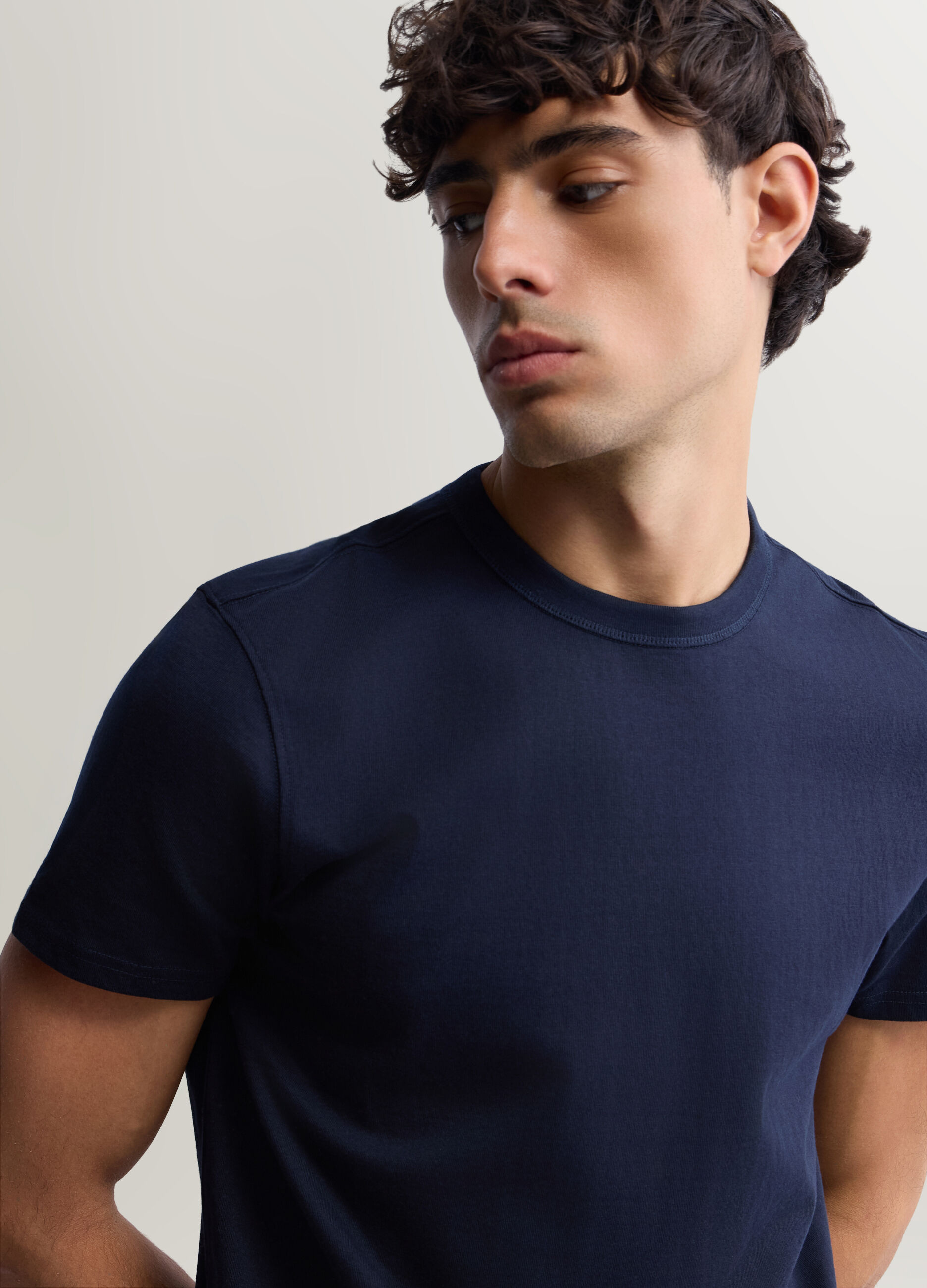 T-shirt girocollo in interlock di cotone uomo_2