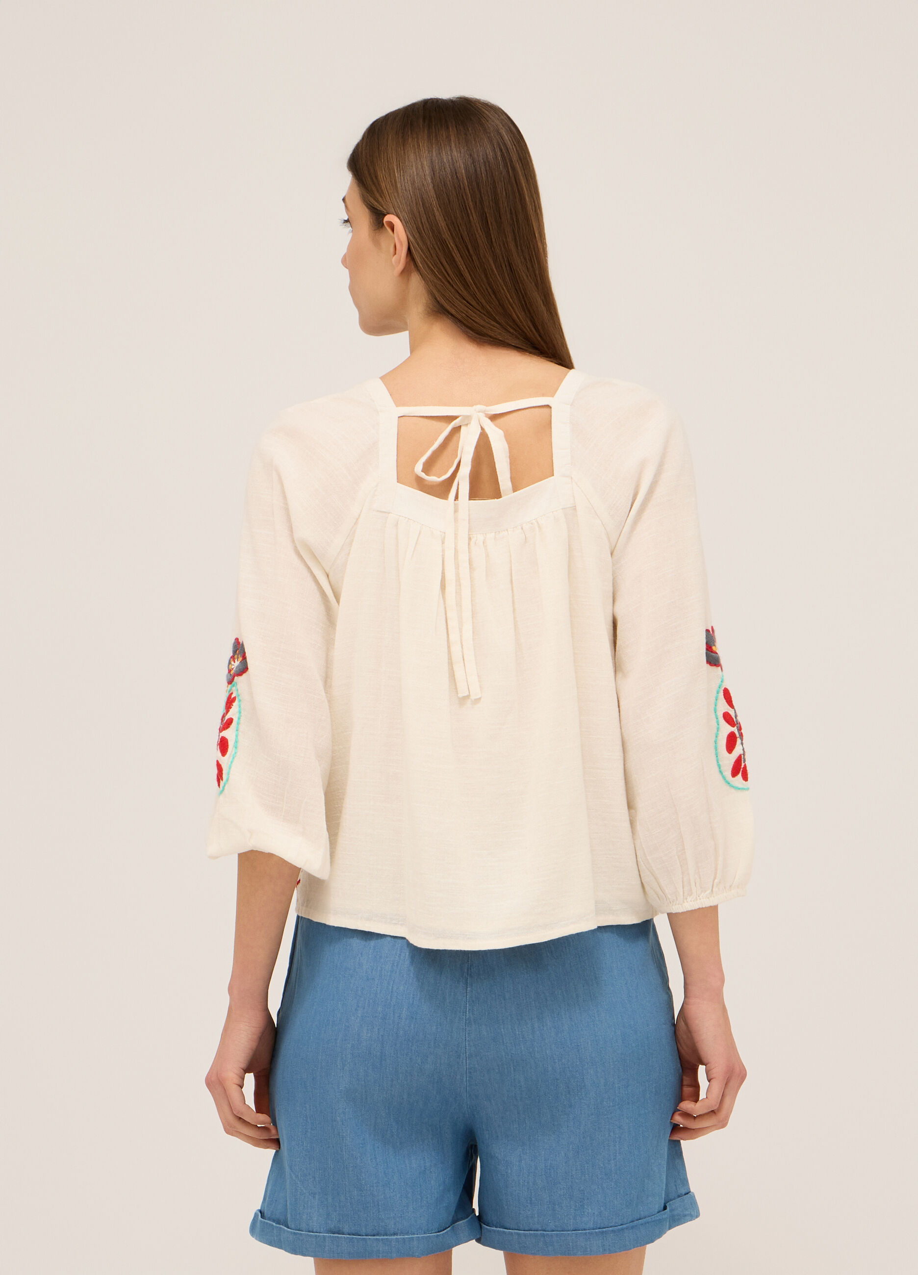 Blusa in puro cotone con ricami donna_1